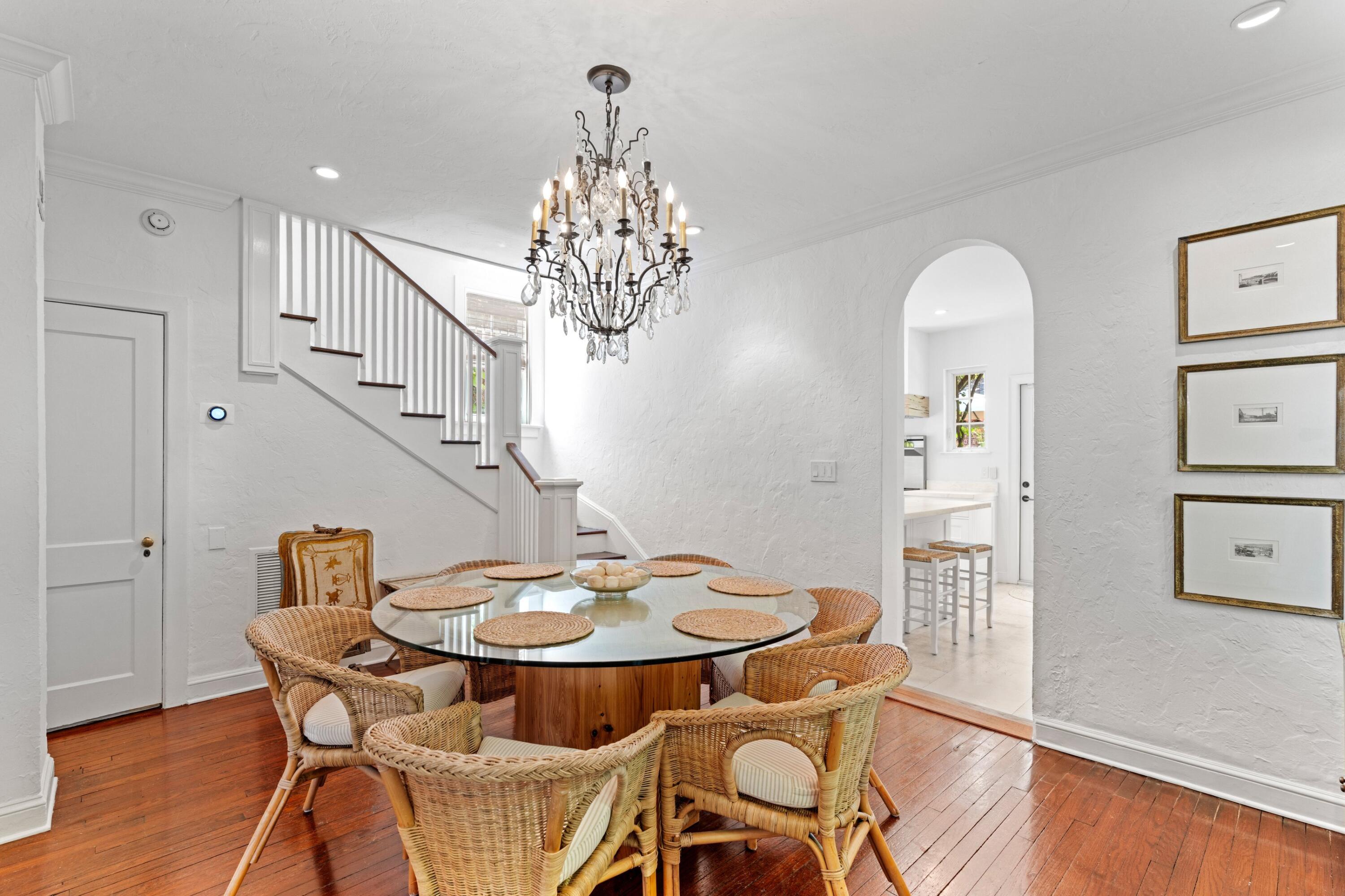 746 Upland, West Palm Beach FL 33401