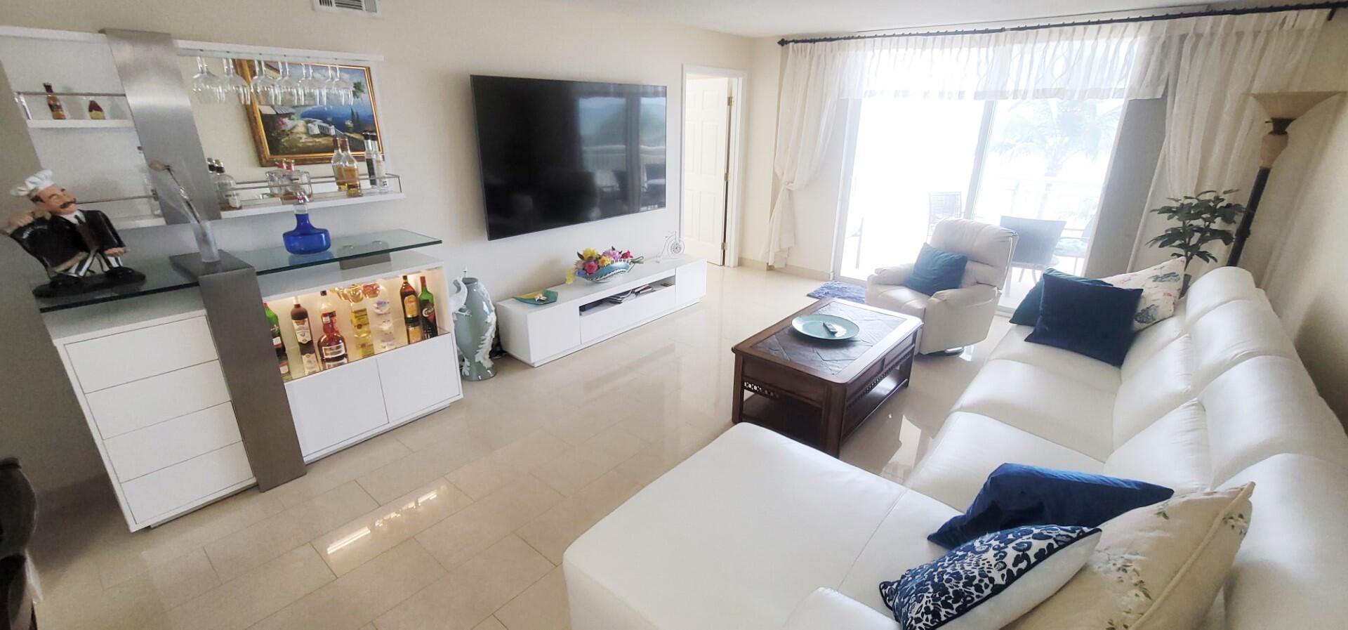 1051 Hillsboro Mile #407e, Hillsboro Beach FL 33062