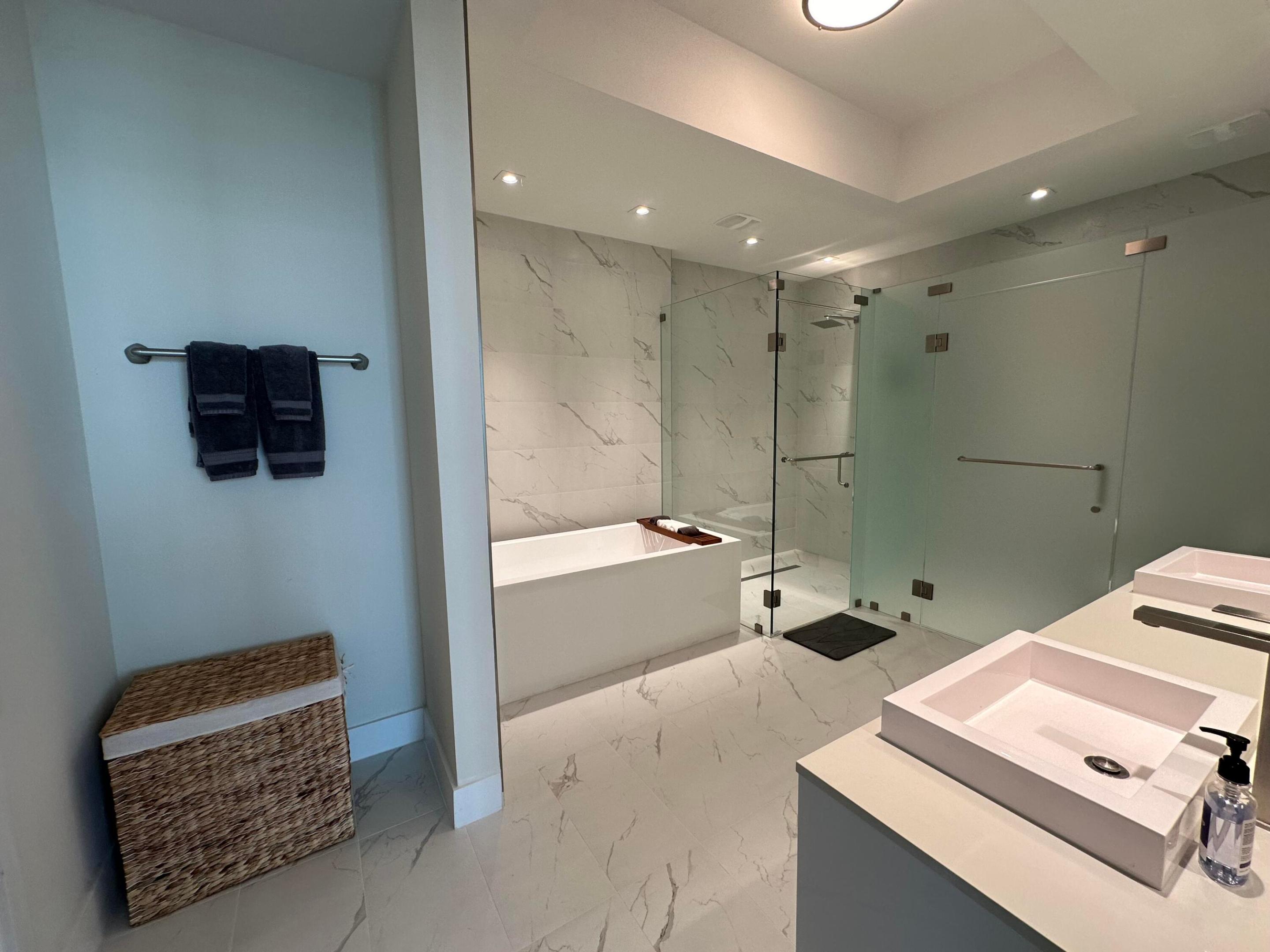 3100 N Ocean ## H-1701, Riviera Beach FL 33404