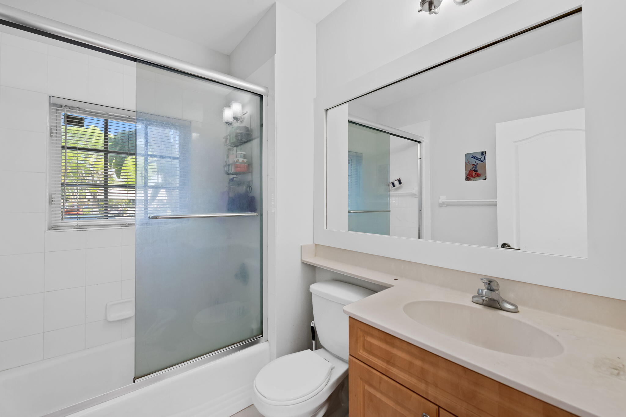 500 SE 7th #105, Fort Lauderdale FL 33301
