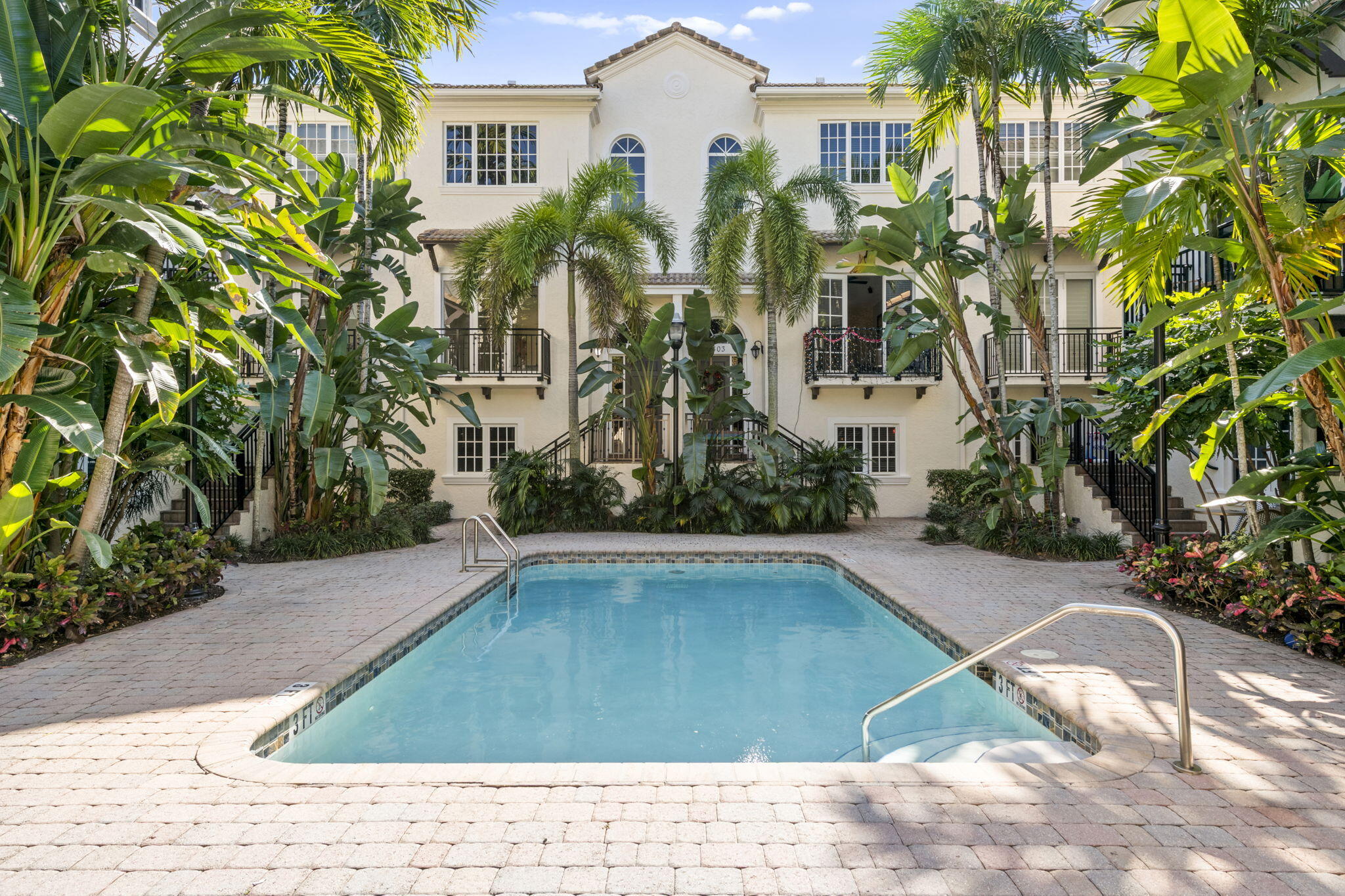 500 SE 7th #105, Fort Lauderdale FL 33301