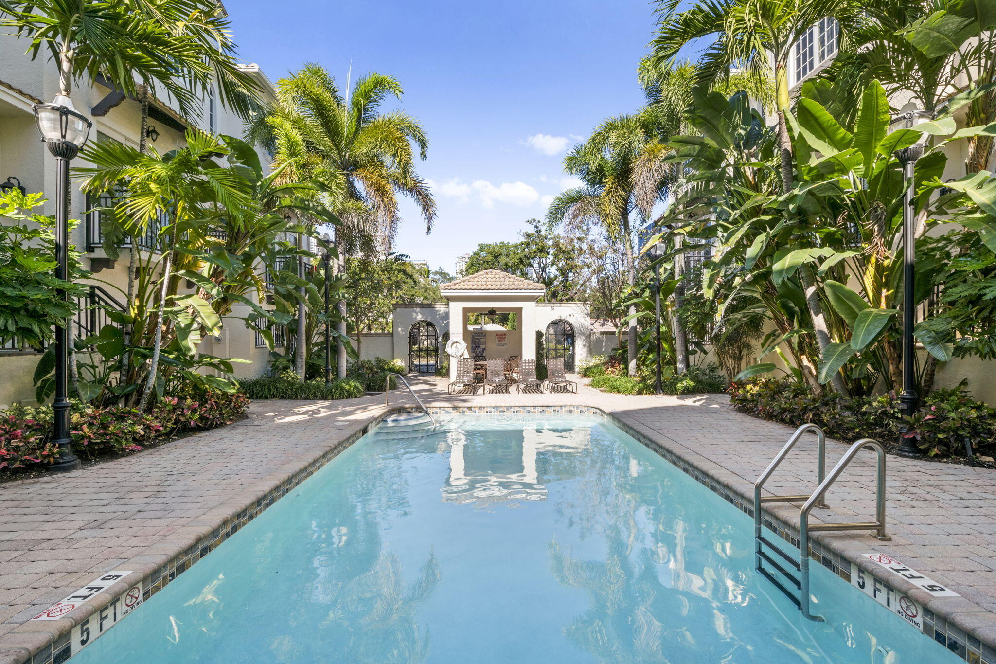 500 SE 7th #105, Fort Lauderdale FL 33301