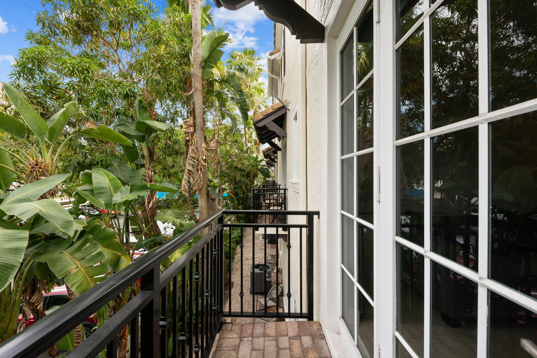 500 SE 7th #105, Fort Lauderdale FL 33301