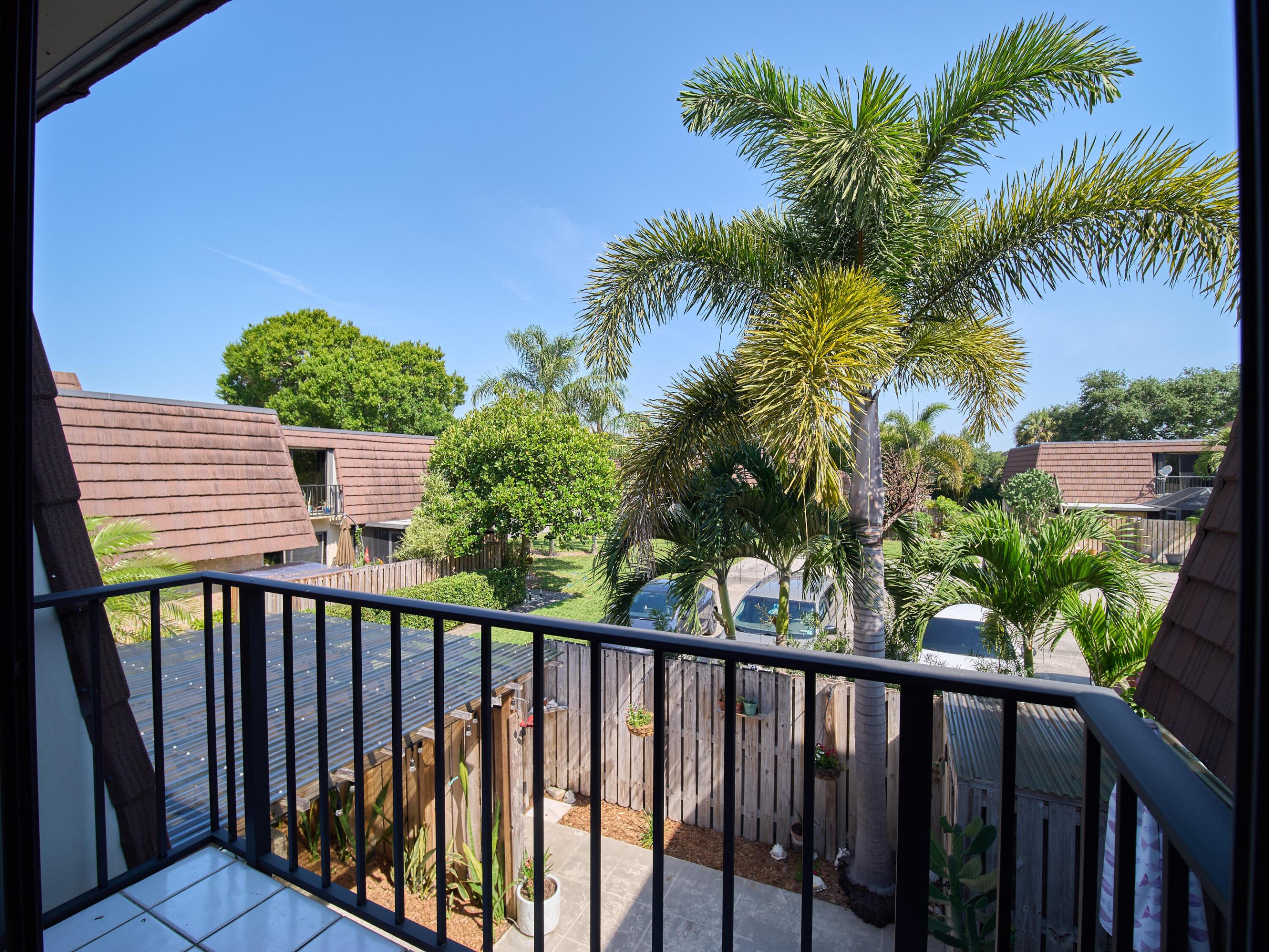 803 8th, Palm Beach Gardens FL 33418