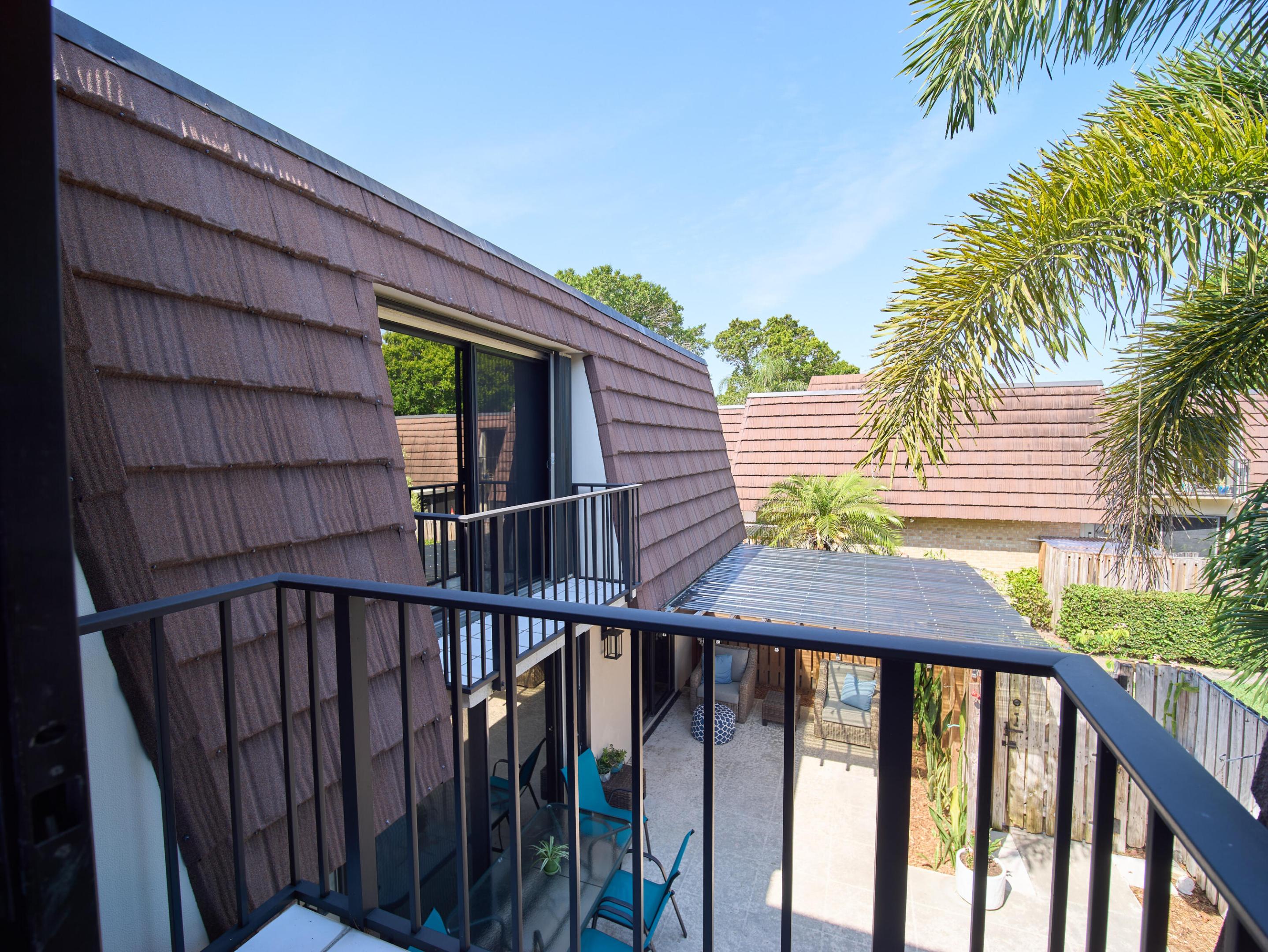 803 8th, Palm Beach Gardens FL 33418