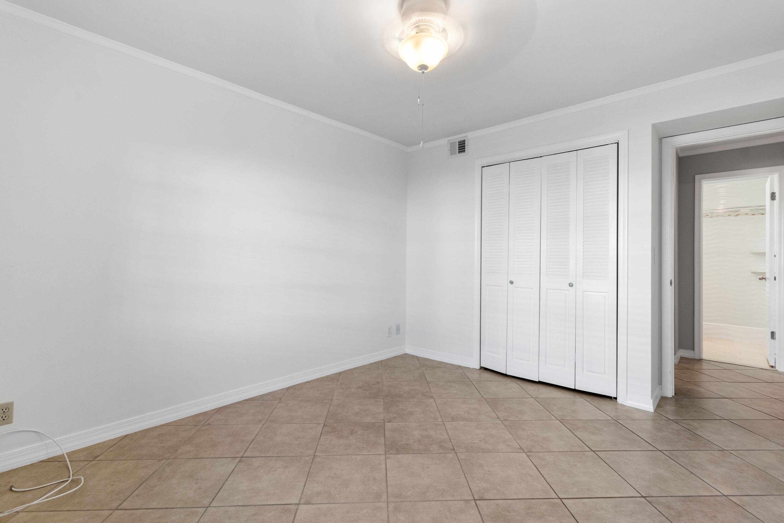 6447 Bay Club #2, Fort Lauderdale FL 33308
