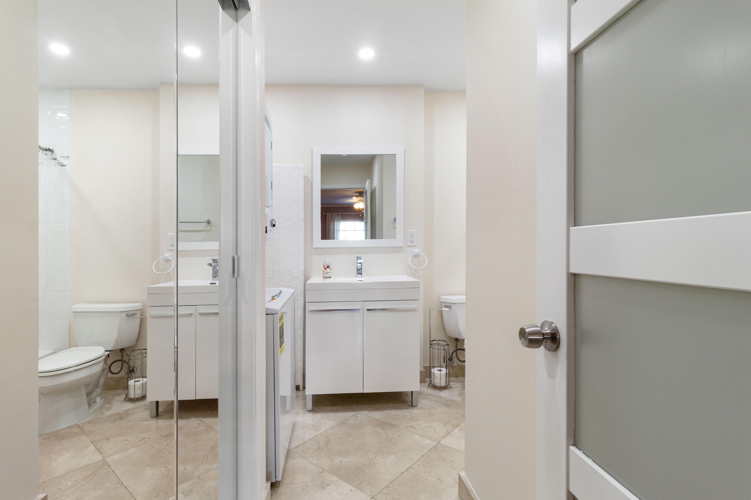 6447 Bay Club #2, Fort Lauderdale FL 33308