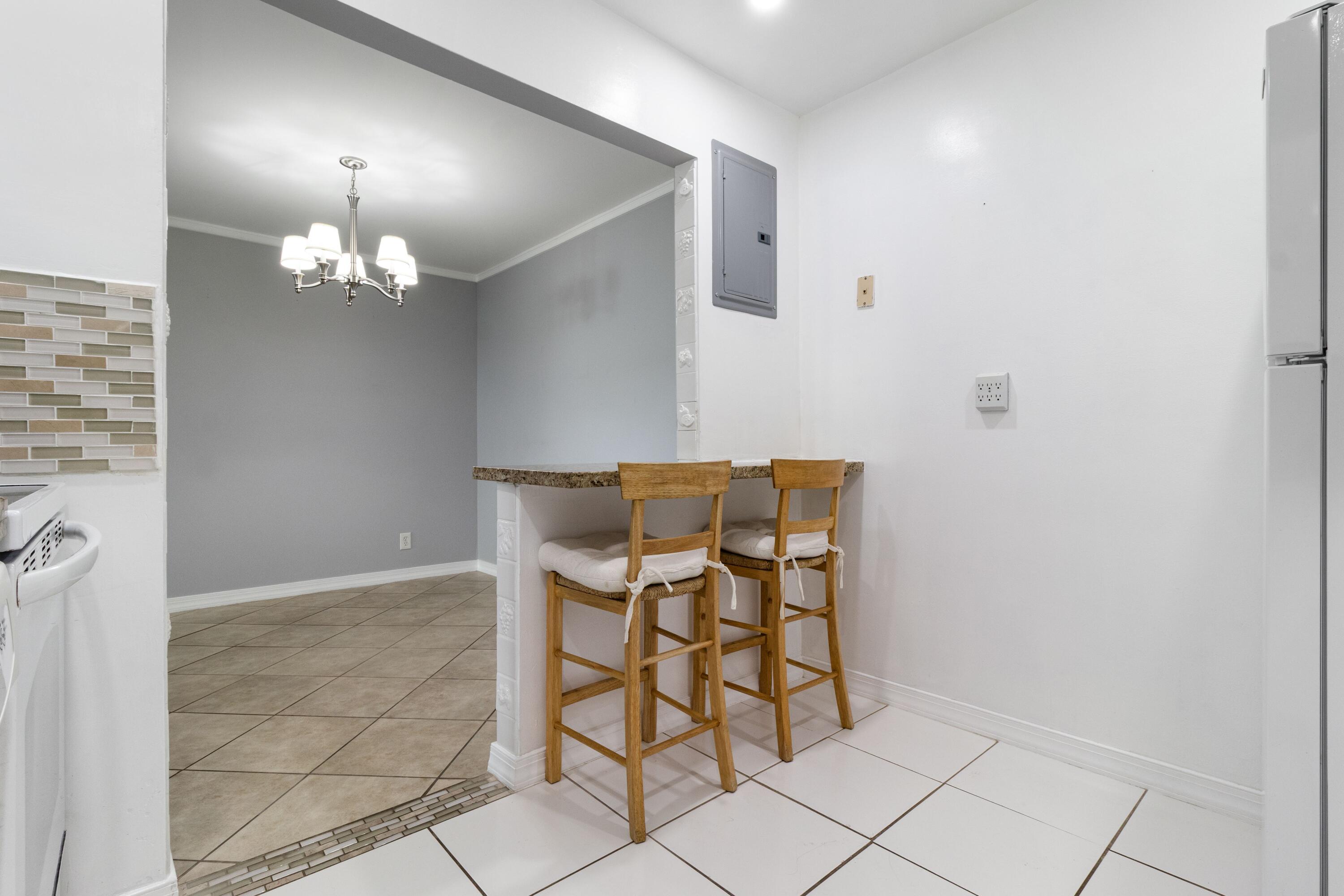 6447 Bay Club #2, Fort Lauderdale FL 33308