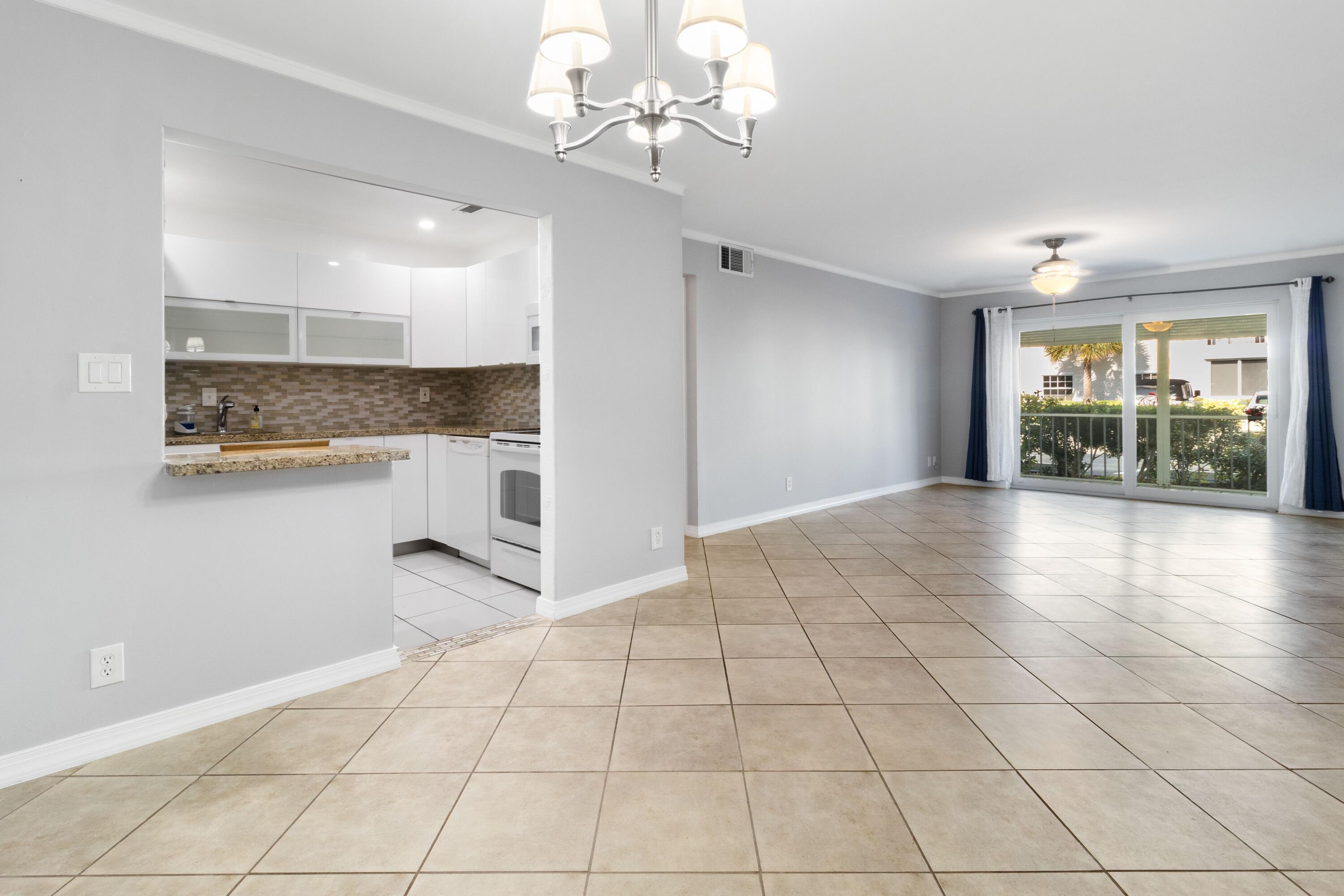 6447 Bay Club #2, Fort Lauderdale FL 33308