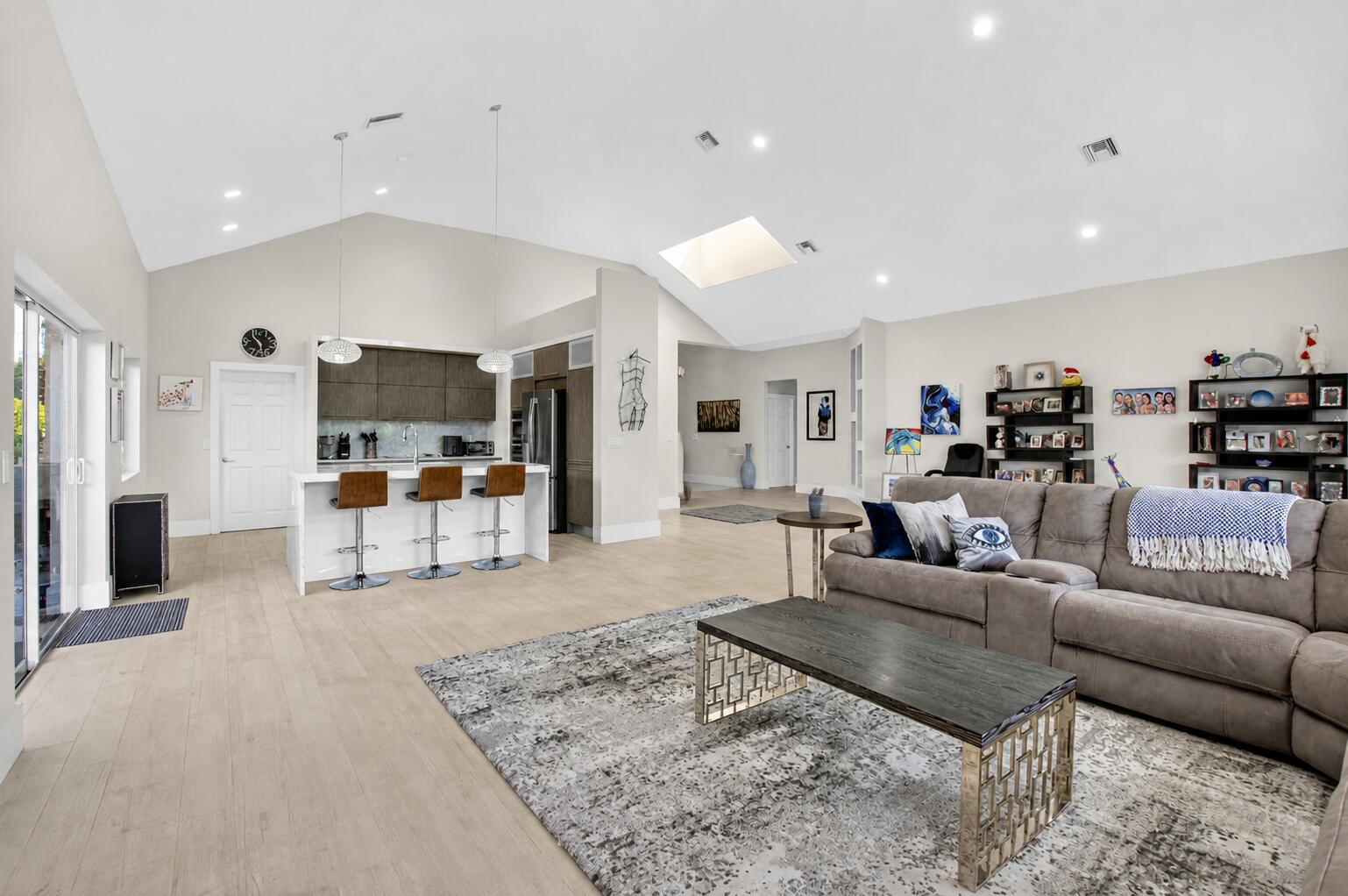 17320 Loch Lomond, Boca Raton FL 33496