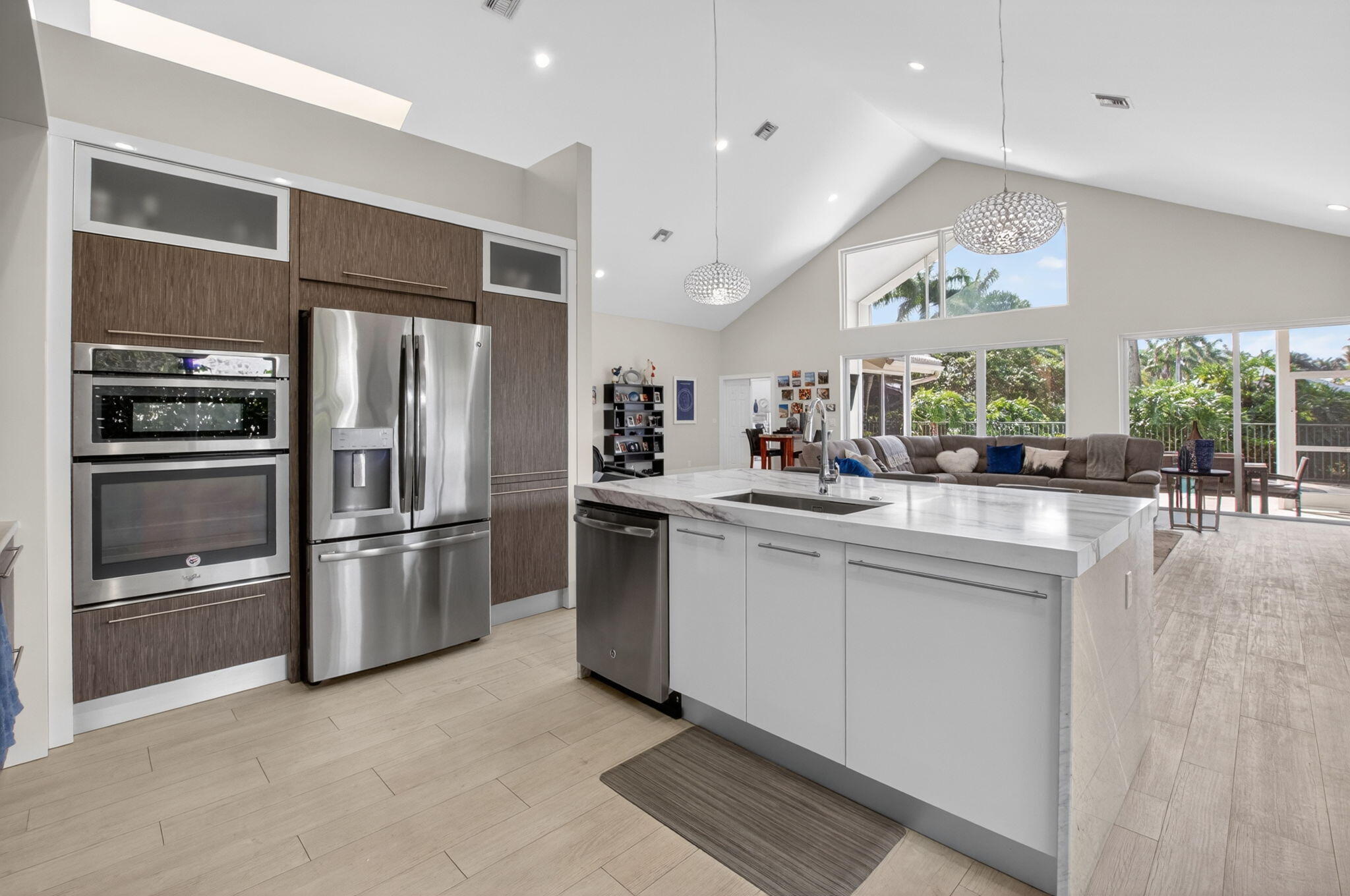 17320 Loch Lomond, Boca Raton FL 33496