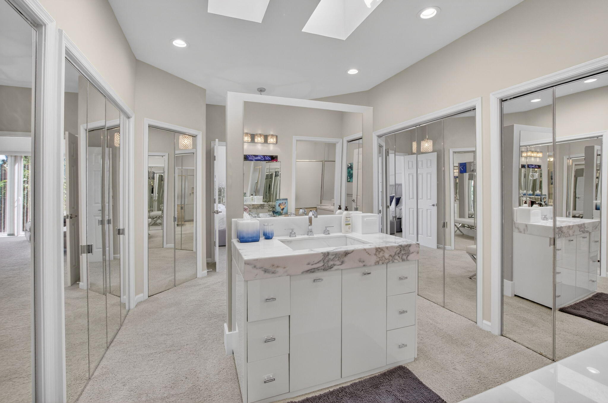 17320 Loch Lomond, Boca Raton FL 33496