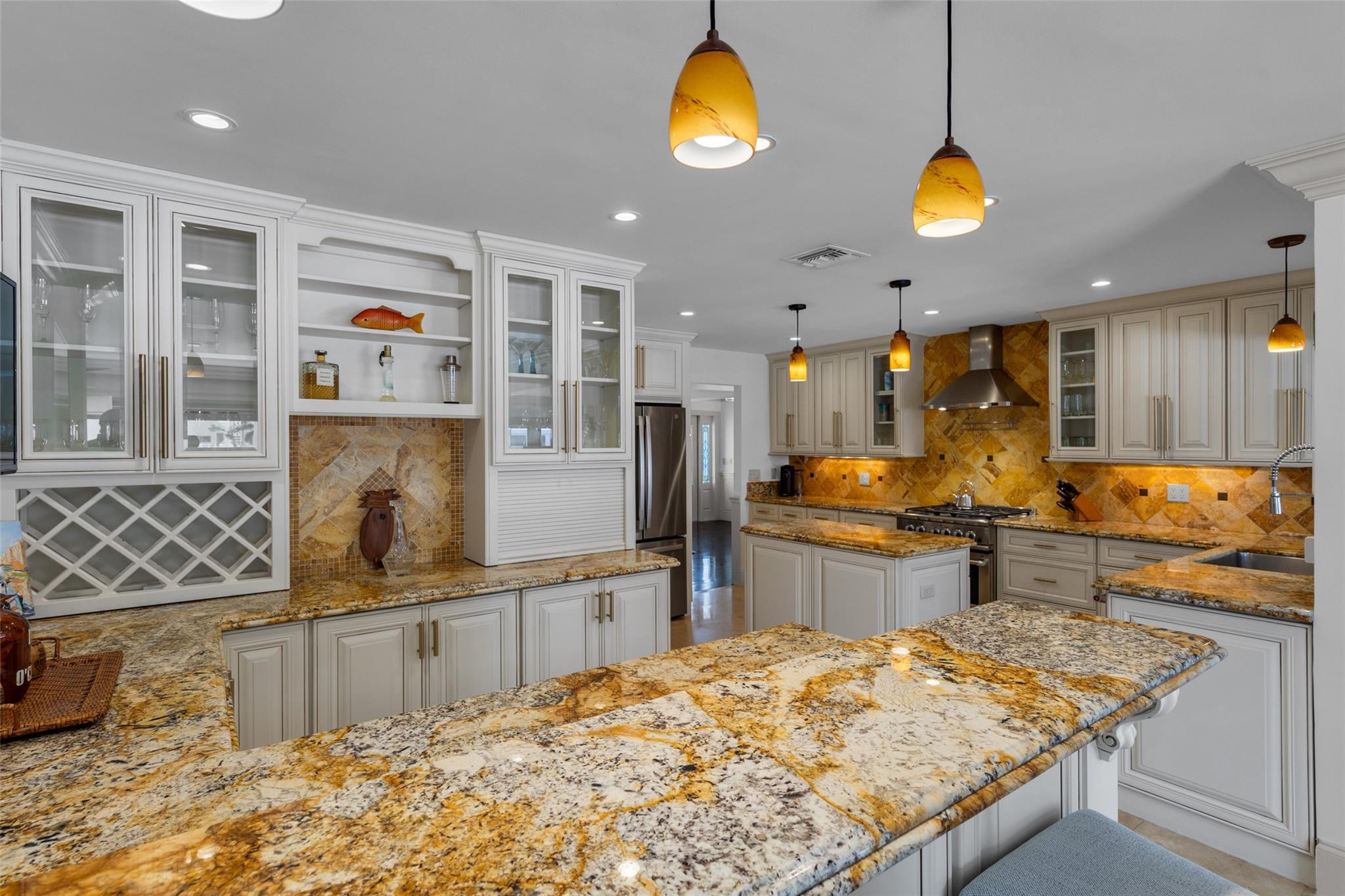 633 4th Key, Fort Lauderdale FL 33304