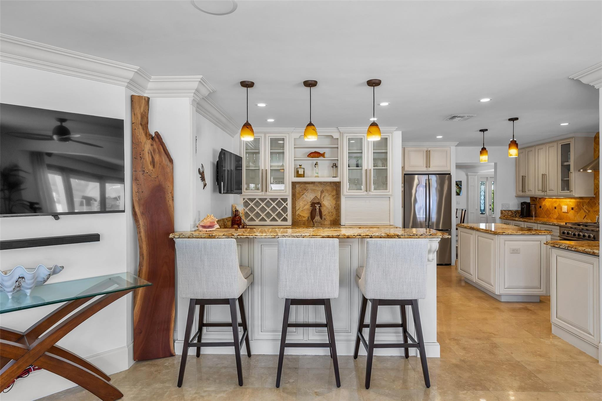 633 4th Key, Fort Lauderdale FL 33304