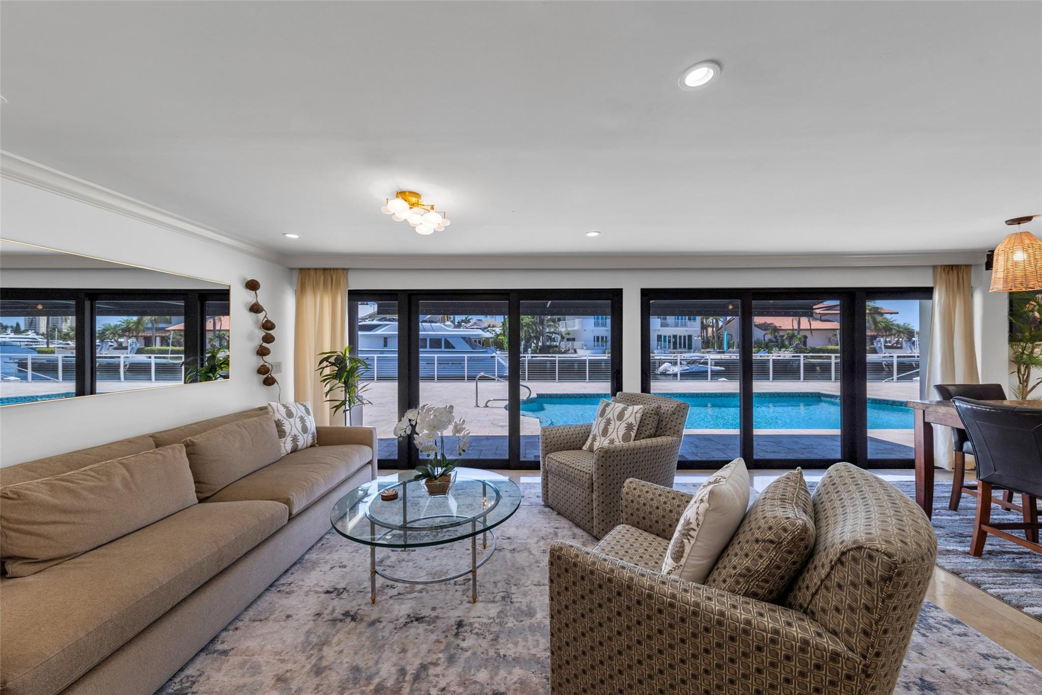 633 4th Key, Fort Lauderdale FL 33304