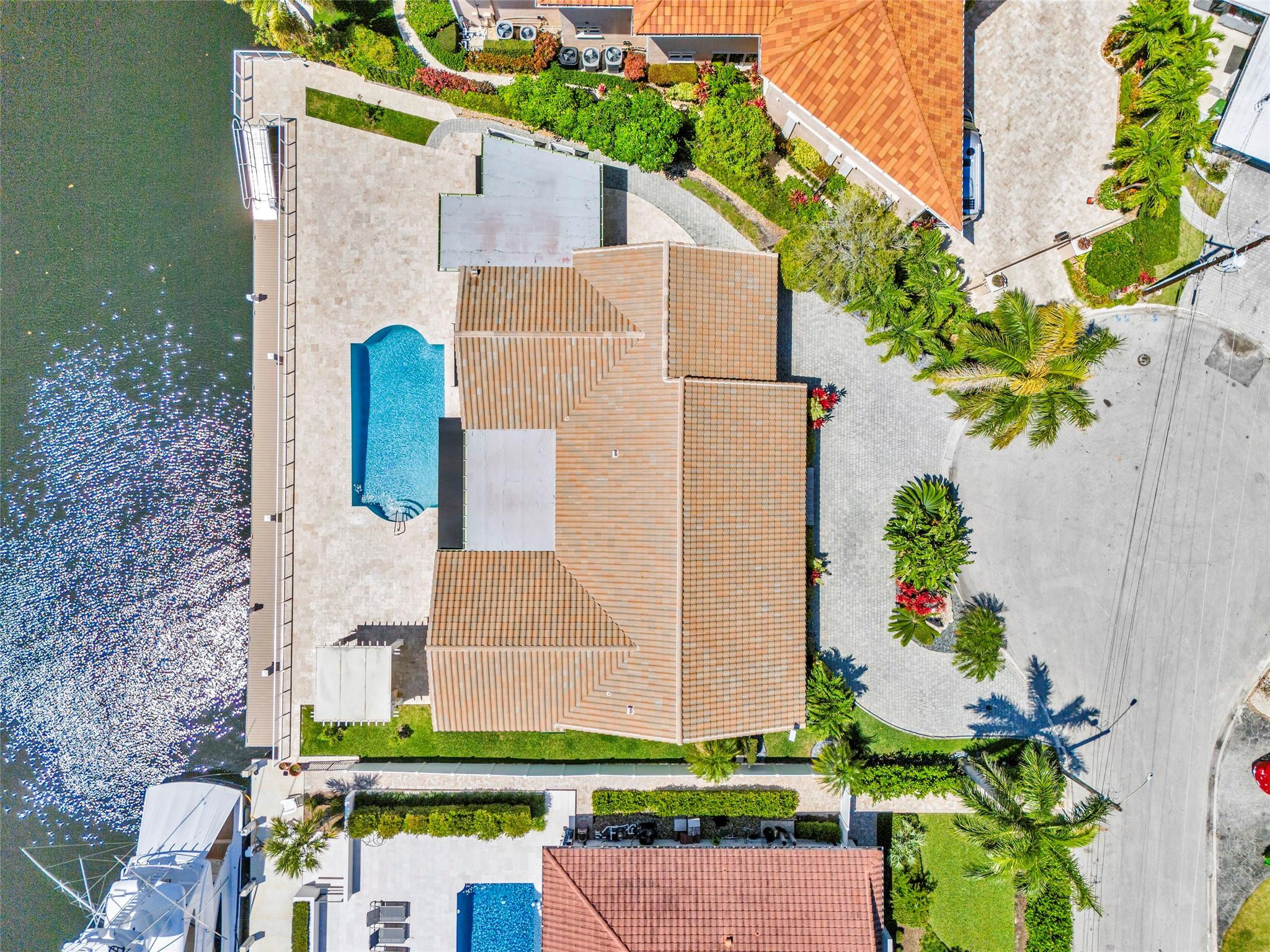 633 4th Key, Fort Lauderdale FL 33304