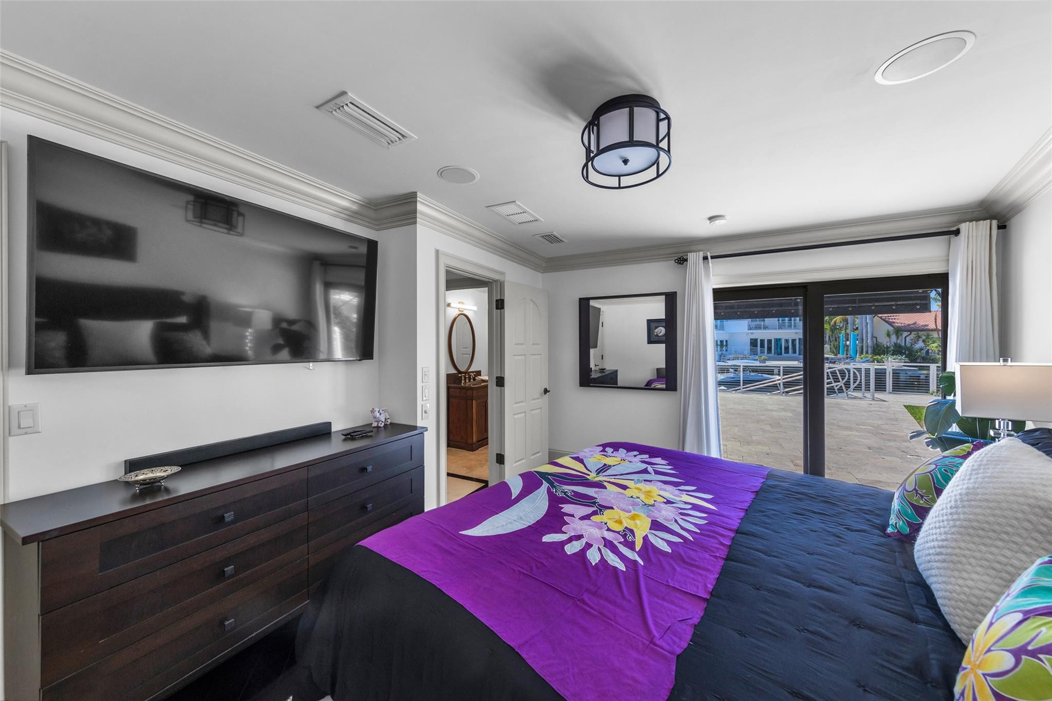 633 4th Key, Fort Lauderdale FL 33304