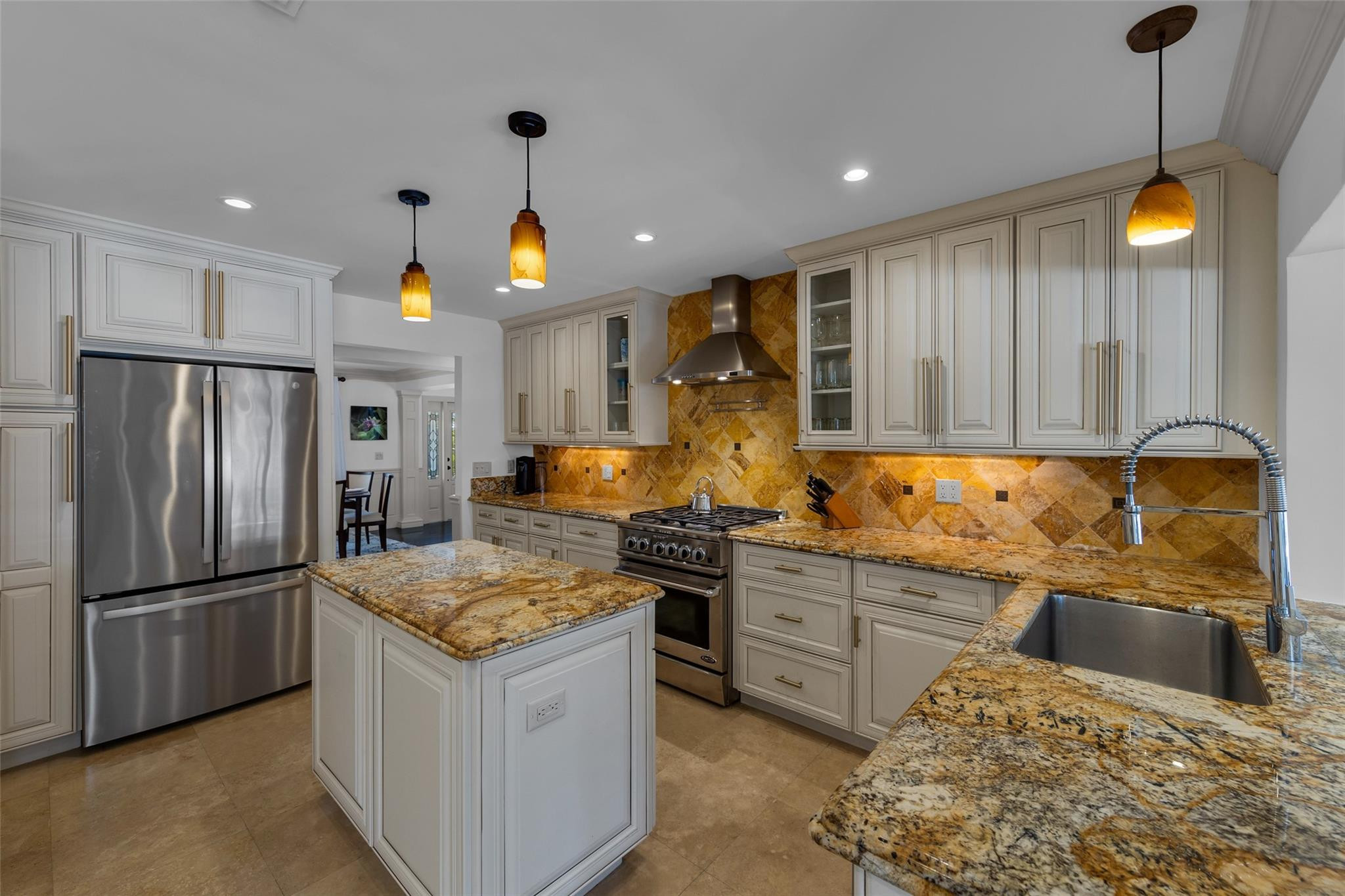 633 4th Key, Fort Lauderdale FL 33304