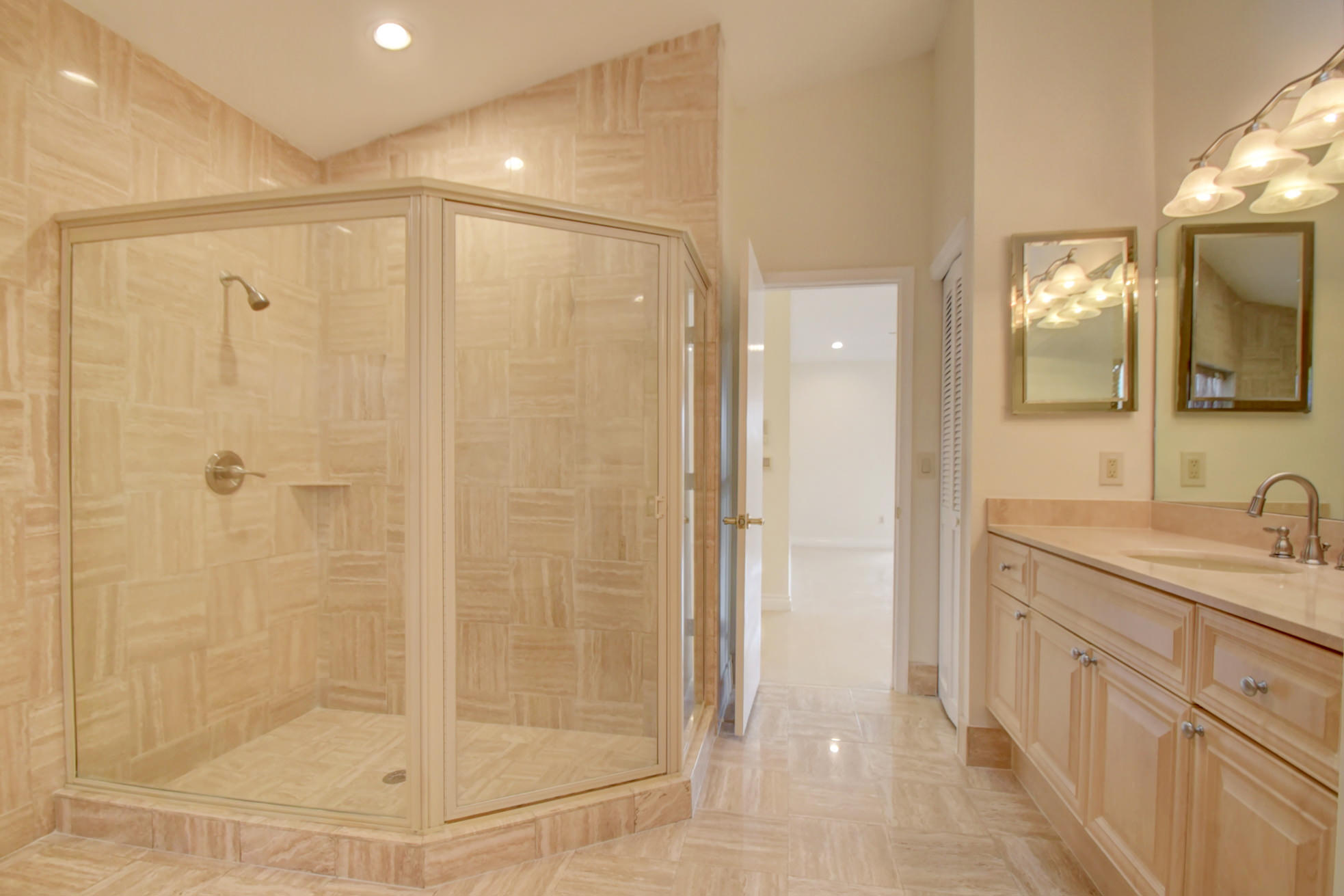 22595 Esplanada, Boca Raton FL 33433