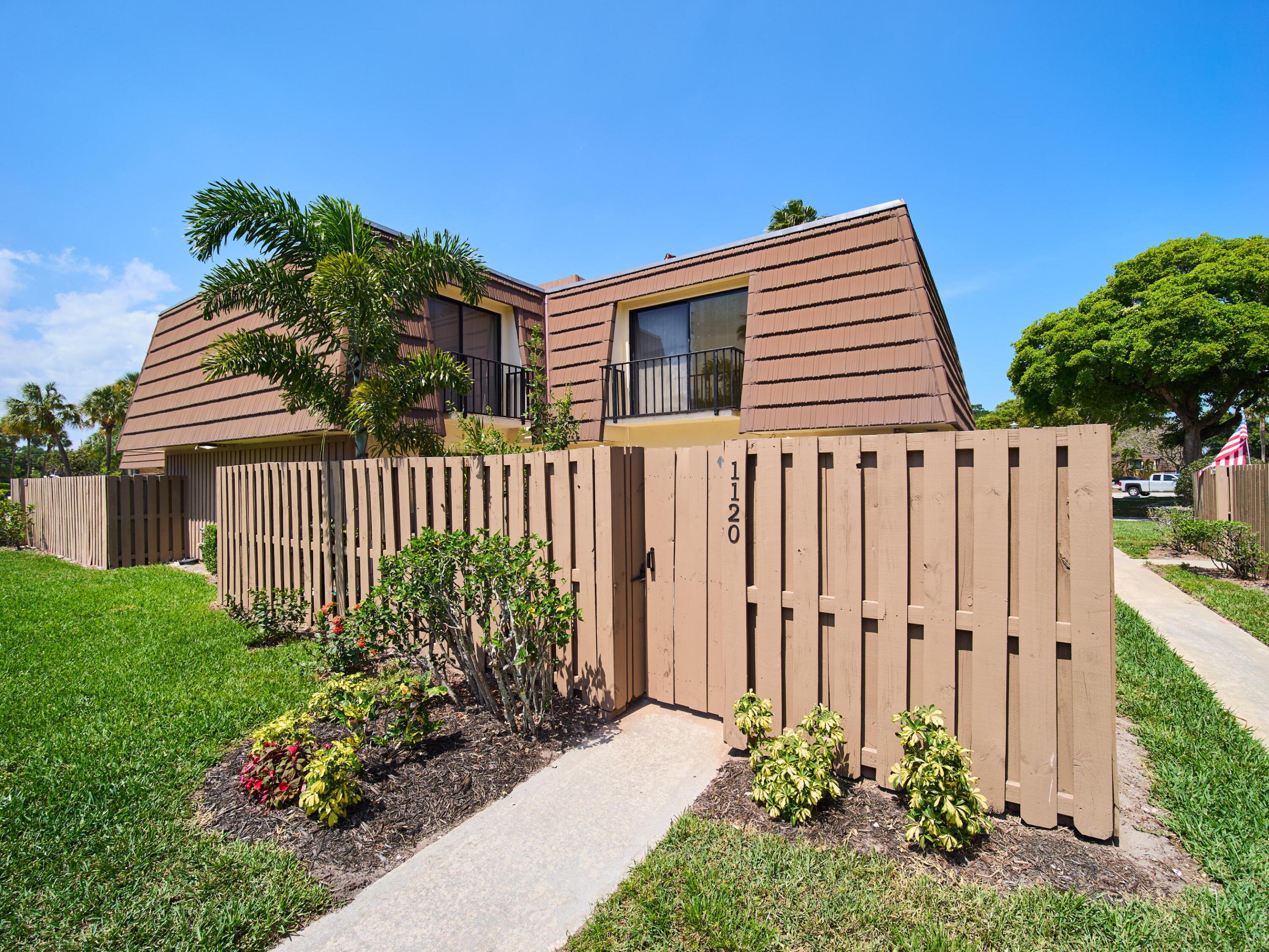 1120 11th, Palm Beach Gardens FL 33410
