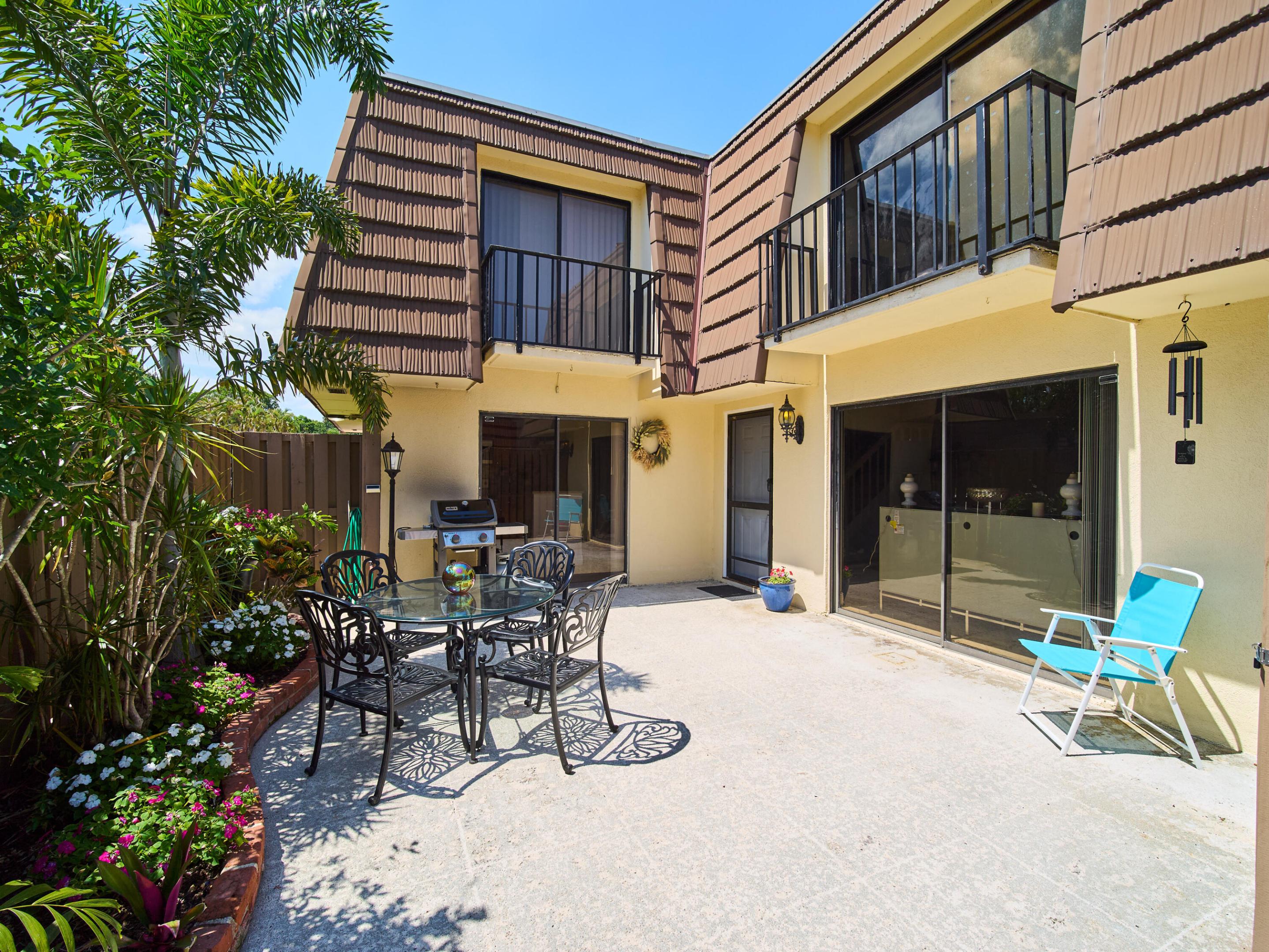 1120 11th, Palm Beach Gardens FL 33410