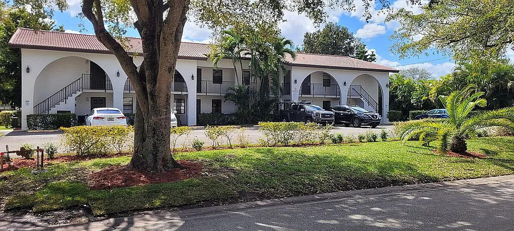 11676 NW 45th, Coral Springs FL 33065