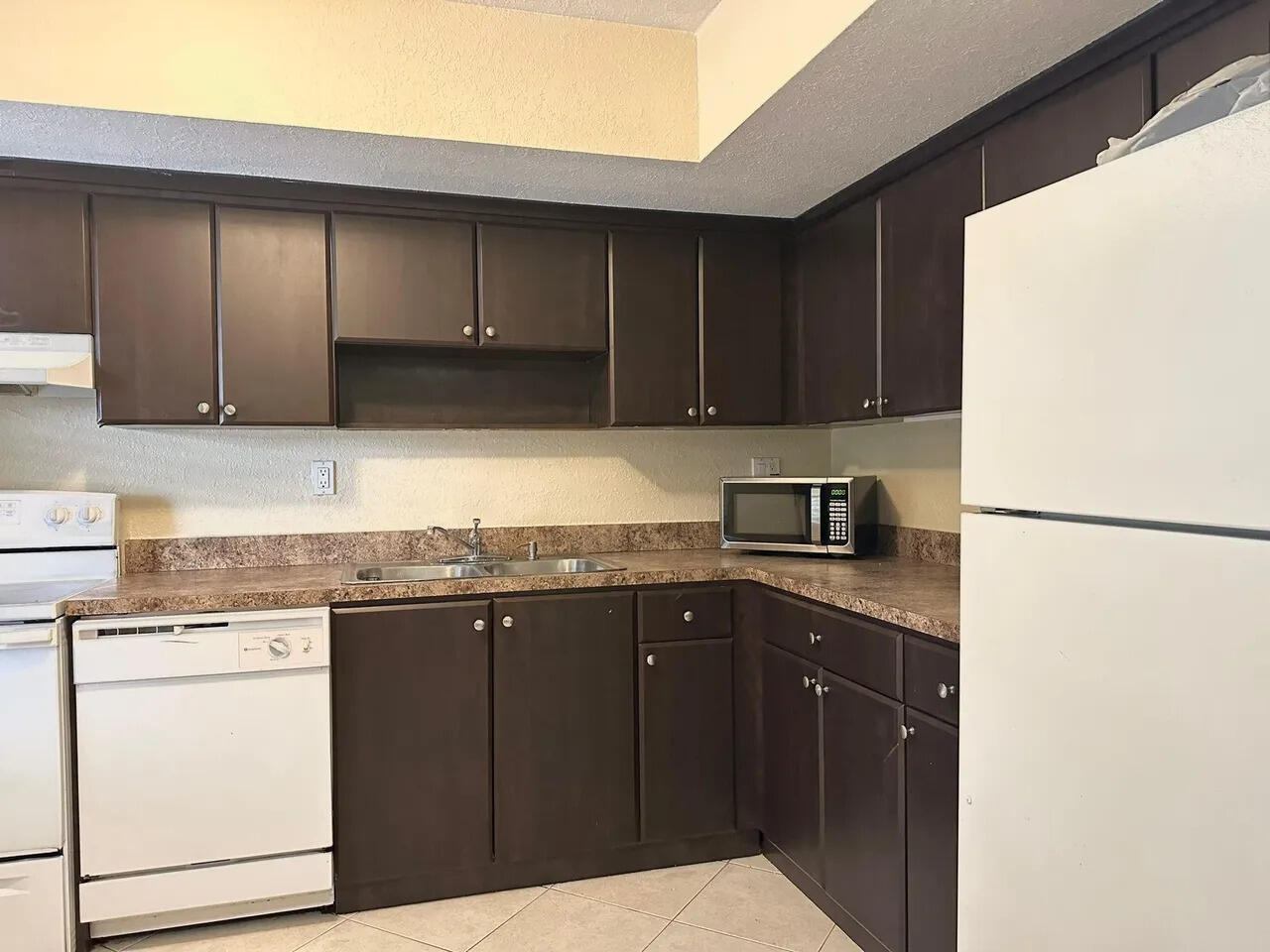 11676 NW 45th, Coral Springs FL 33065