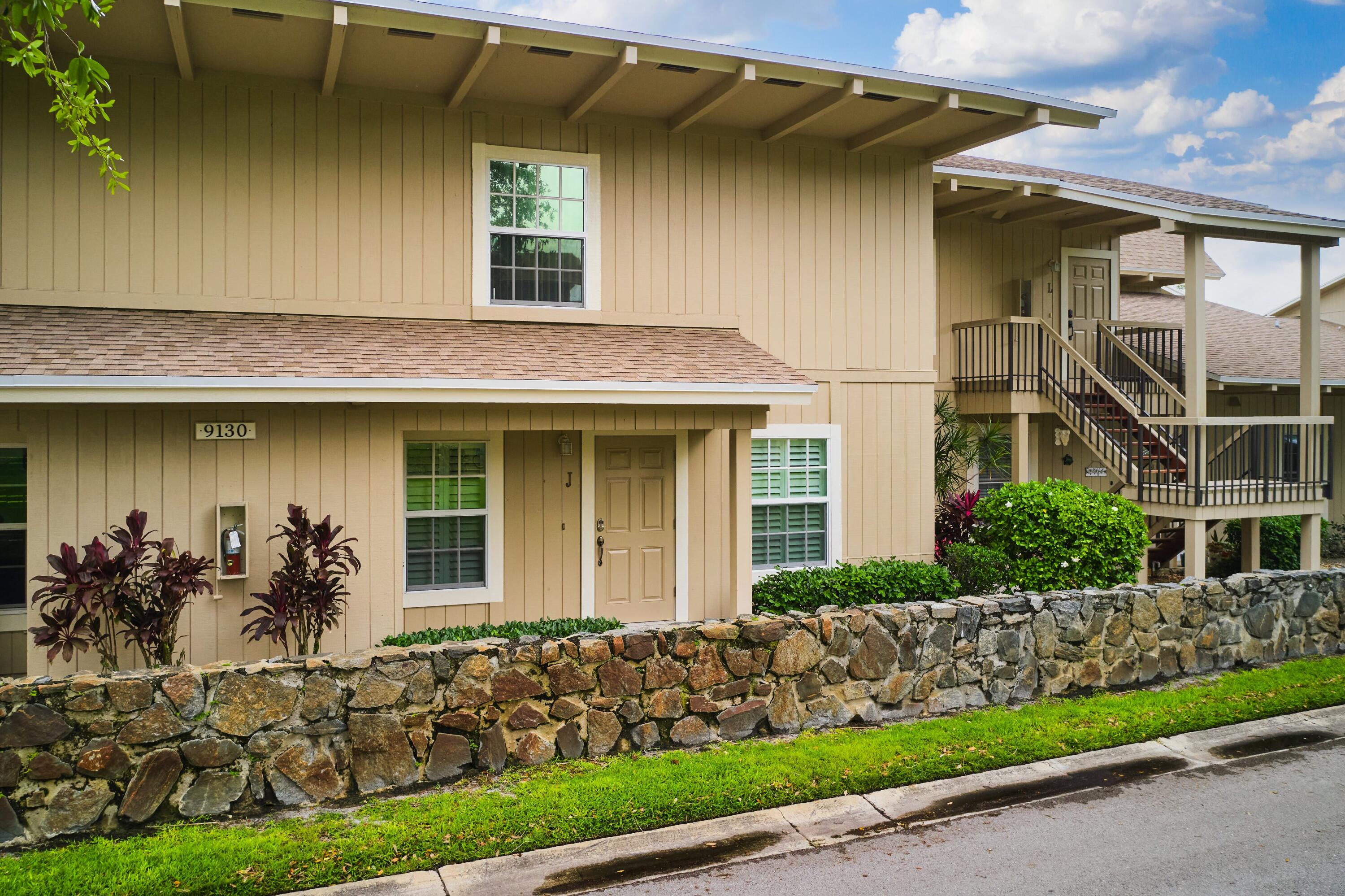 9130 SE Riverfront #J, Jupiter FL 33469