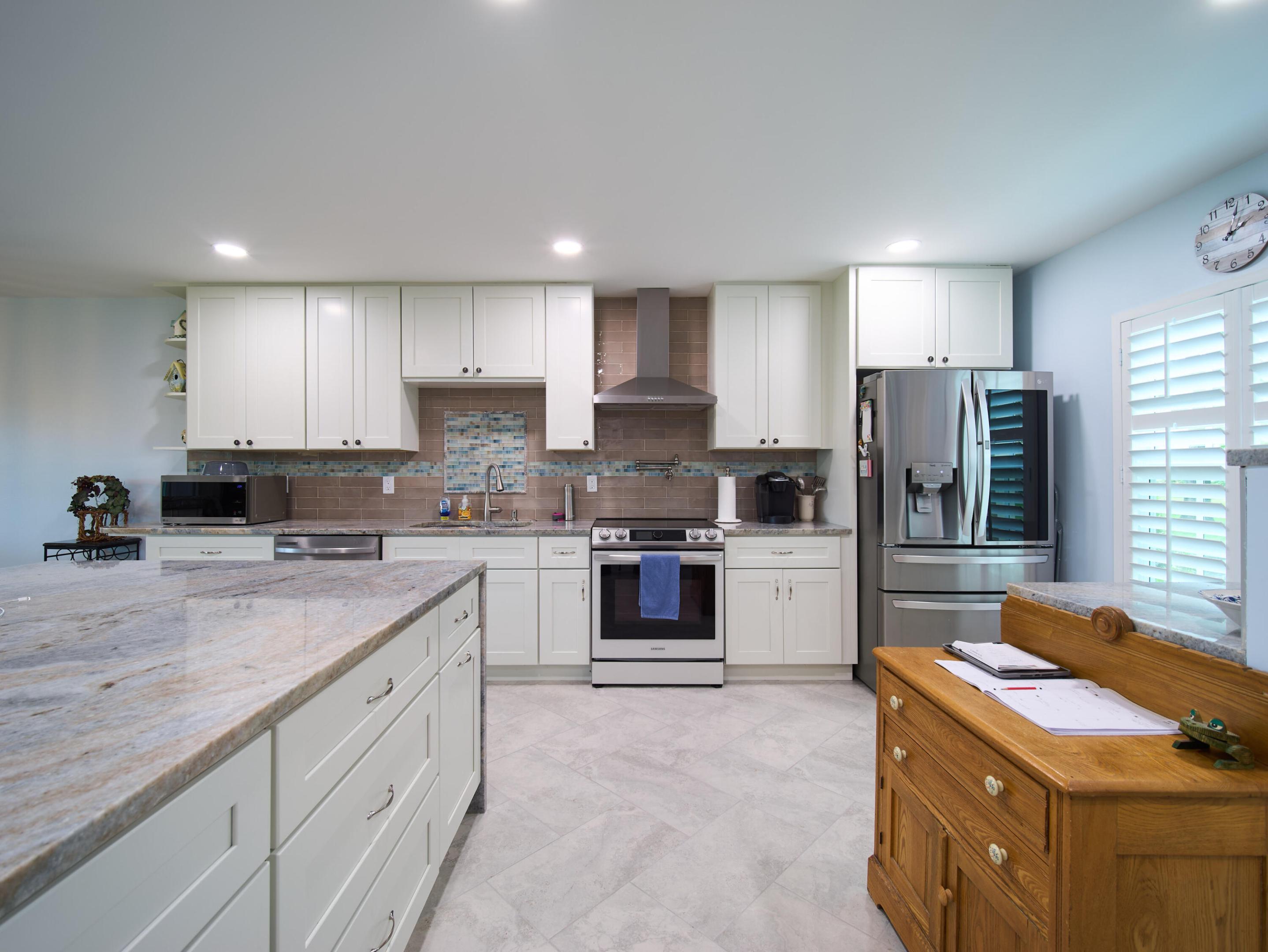 9130 SE Riverfront #J, Jupiter FL 33469