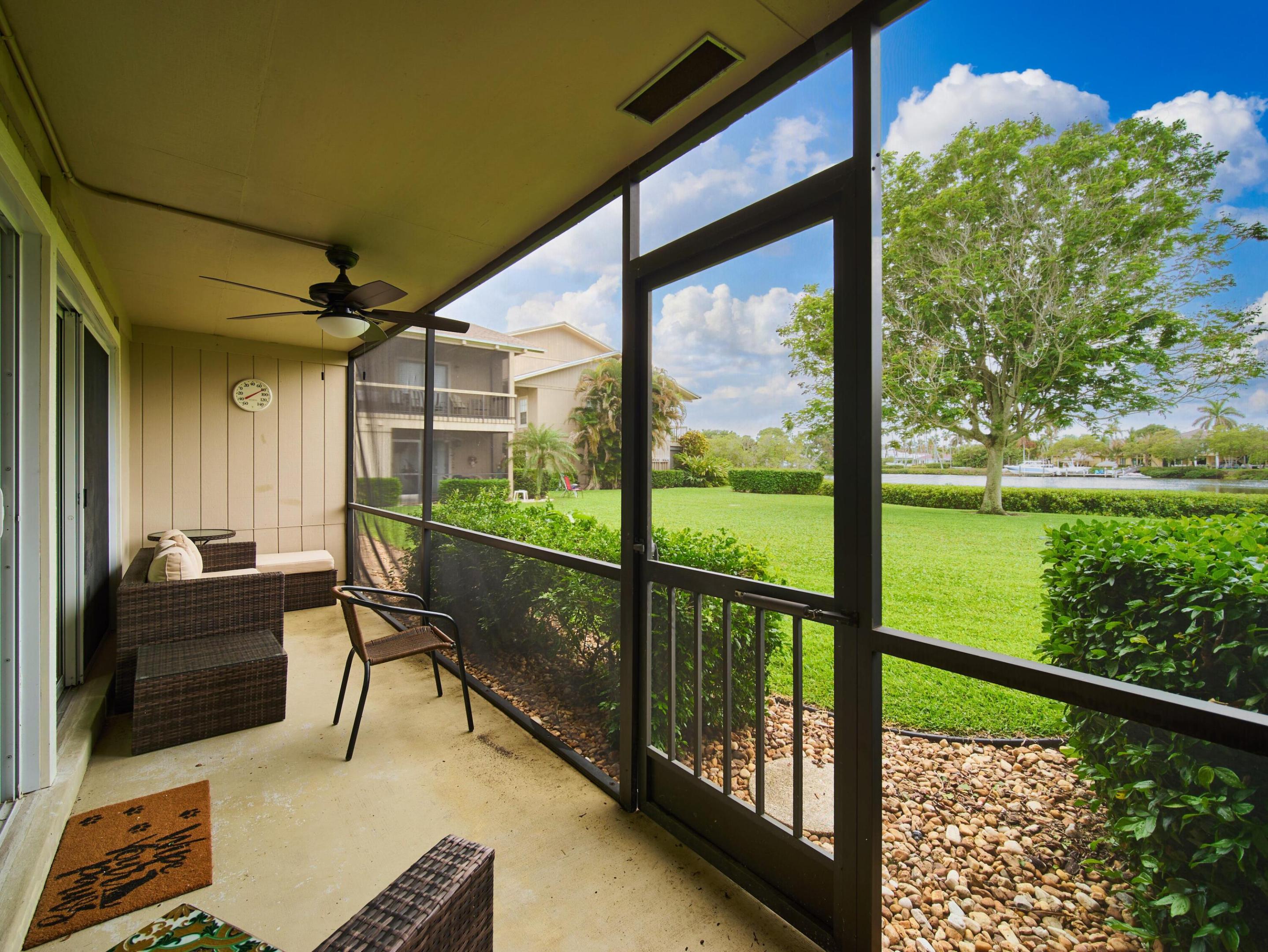 9130 SE Riverfront #J, Jupiter FL 33469