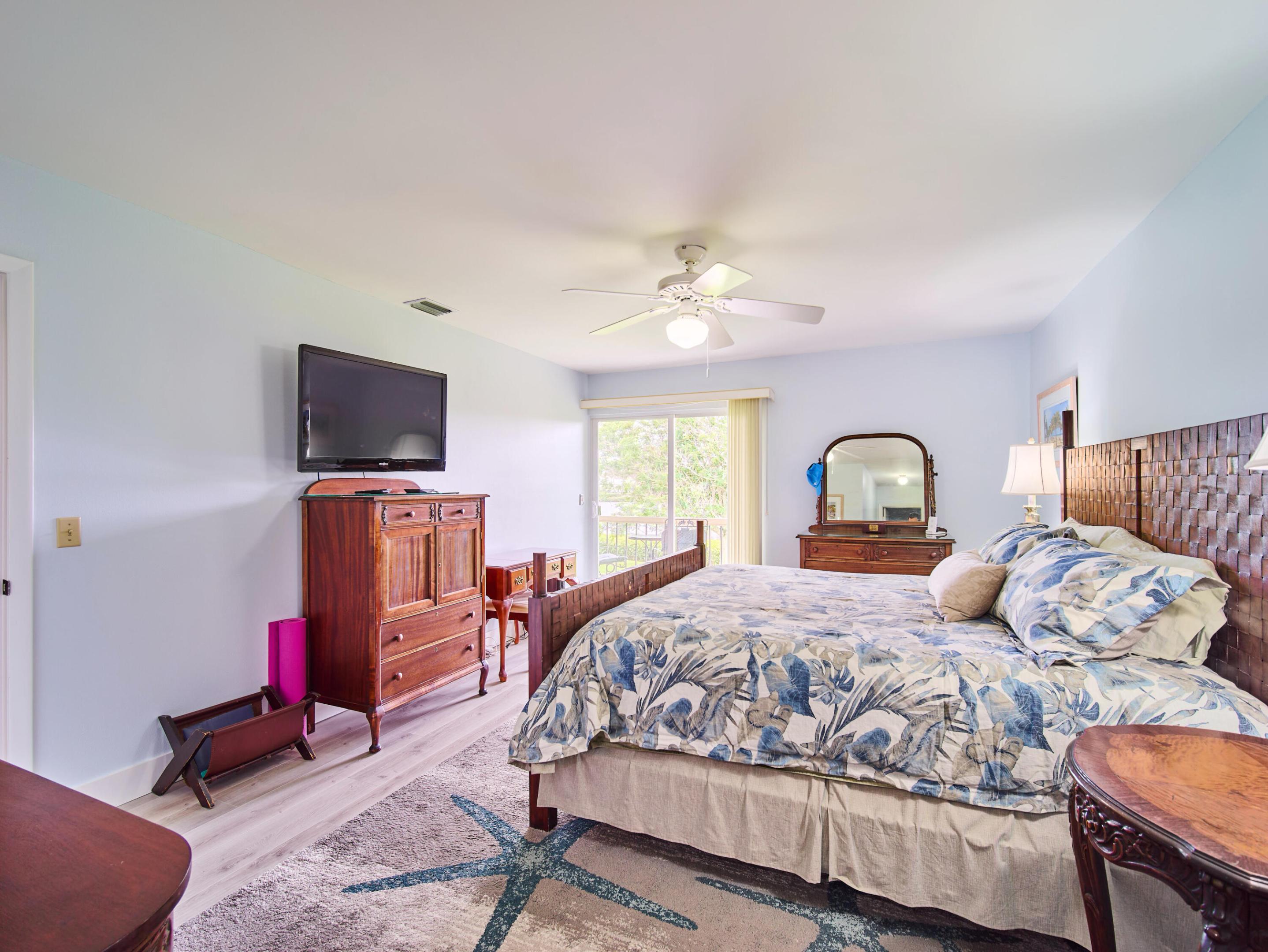 9130 SE Riverfront #J, Jupiter FL 33469