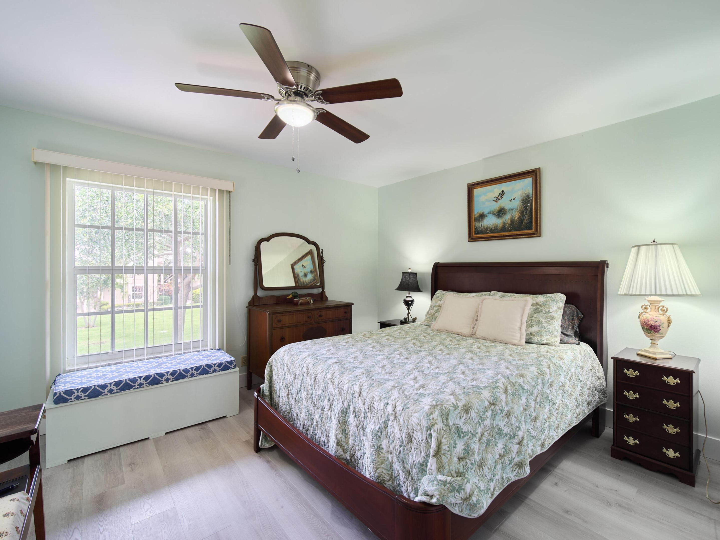 9130 SE Riverfront #J, Jupiter FL 33469
