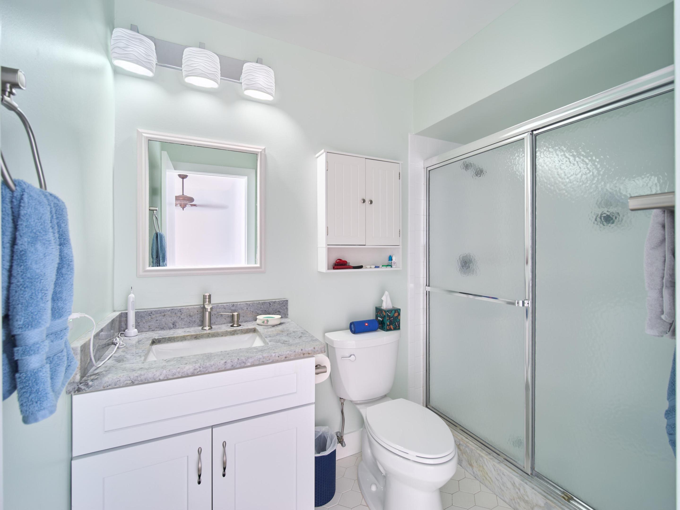 9130 SE Riverfront #J, Jupiter FL 33469