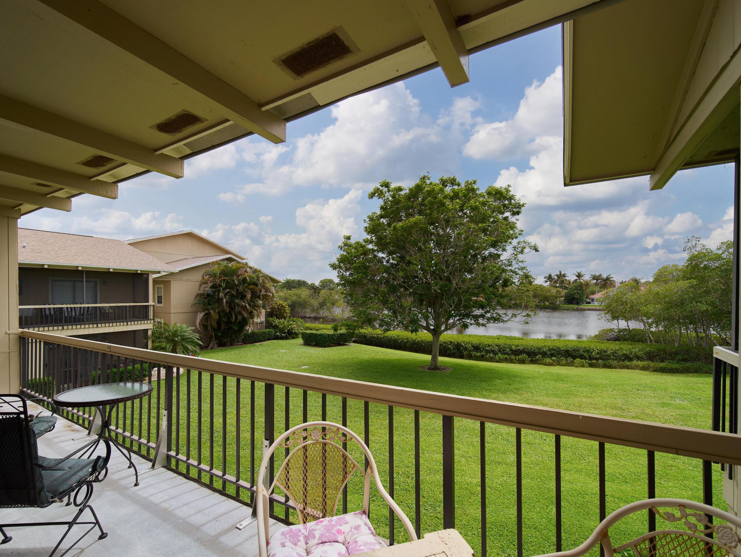 9130 SE Riverfront #J, Jupiter FL 33469