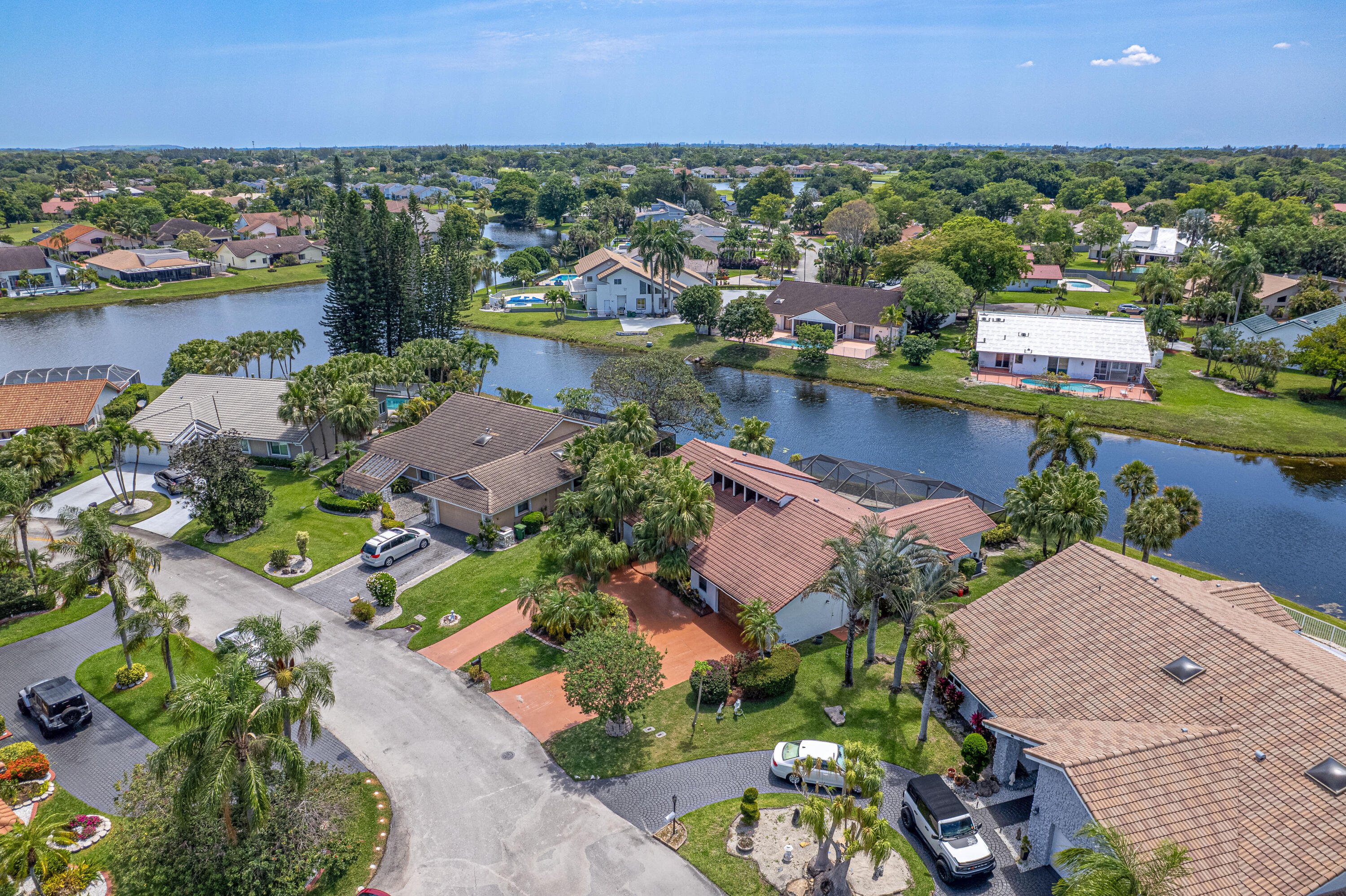 7614 NW 87th, Tamarac FL 33321