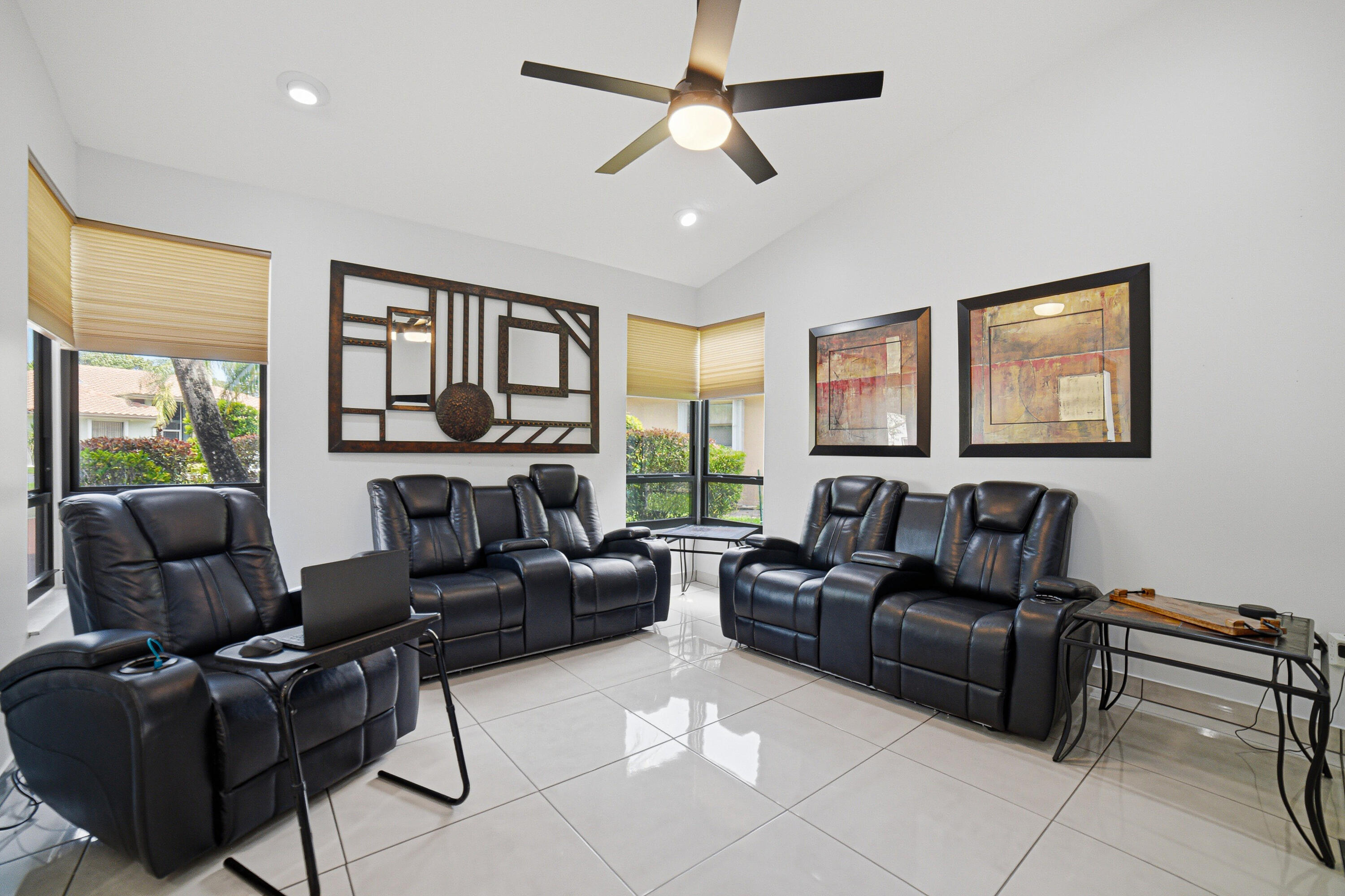 7614 NW 87th, Tamarac FL 33321
