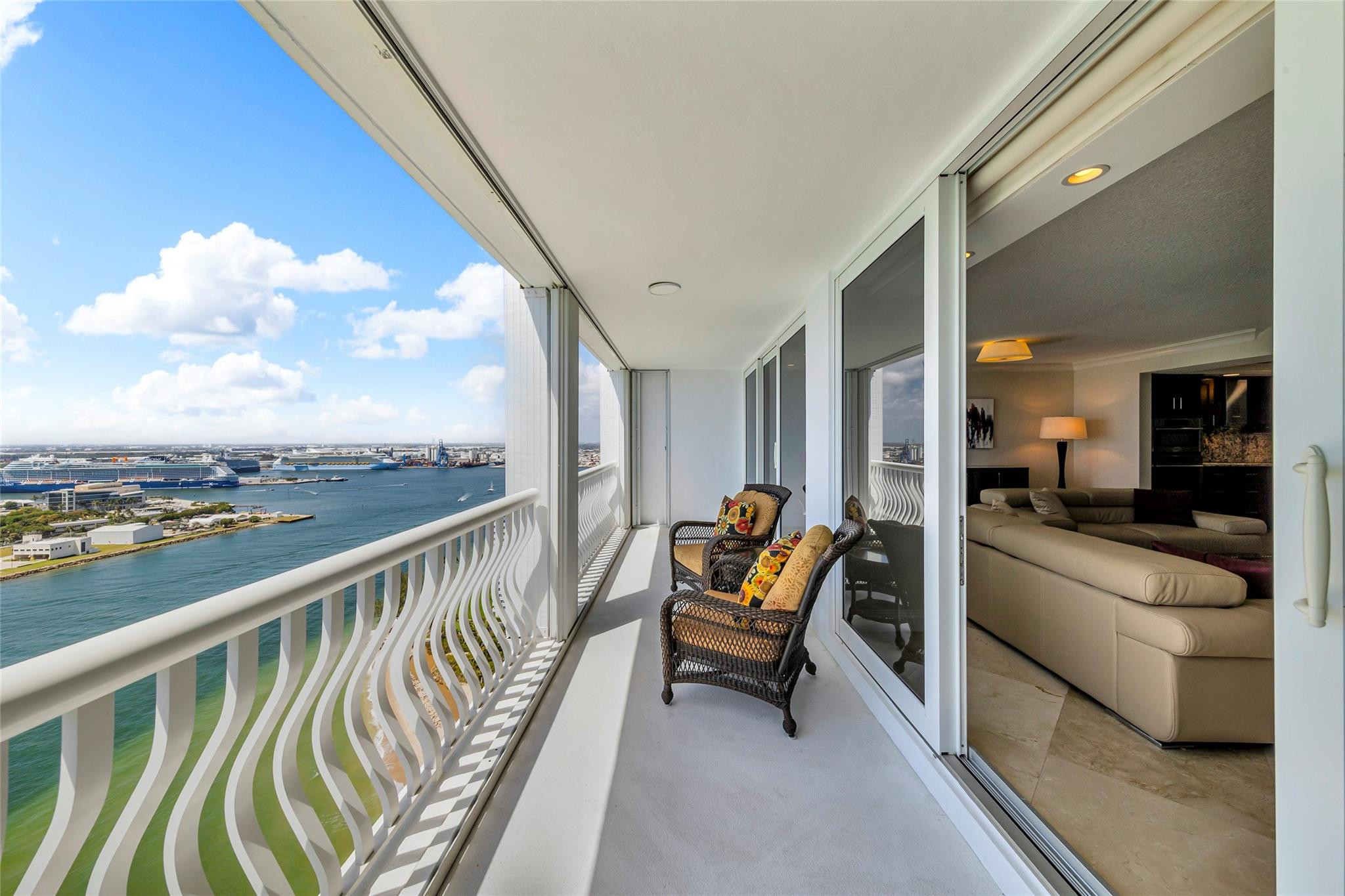 2200 S Ocean #2805, Fort Lauderdale FL 33316