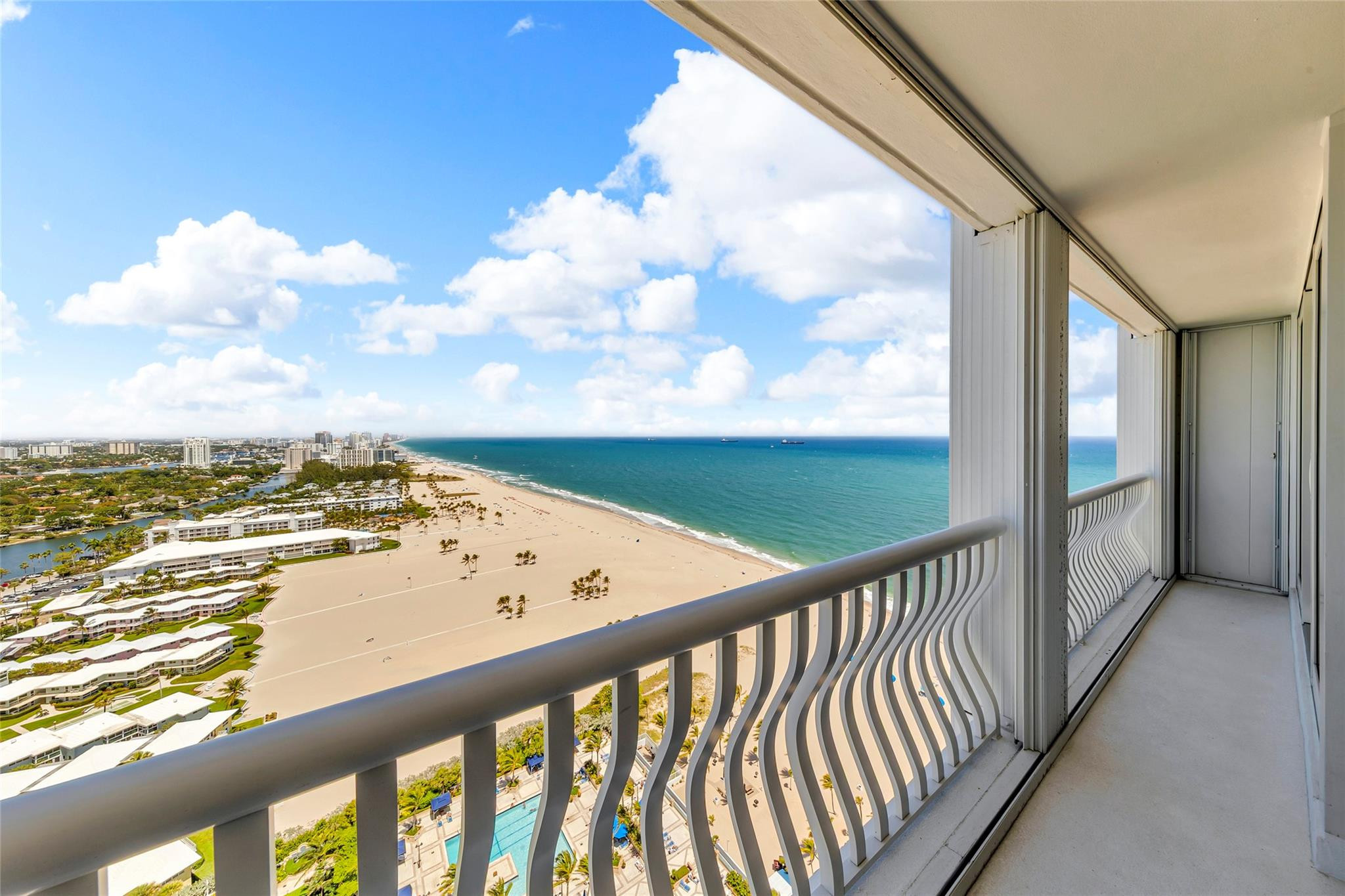 2200 S Ocean #2805, Fort Lauderdale FL 33316
