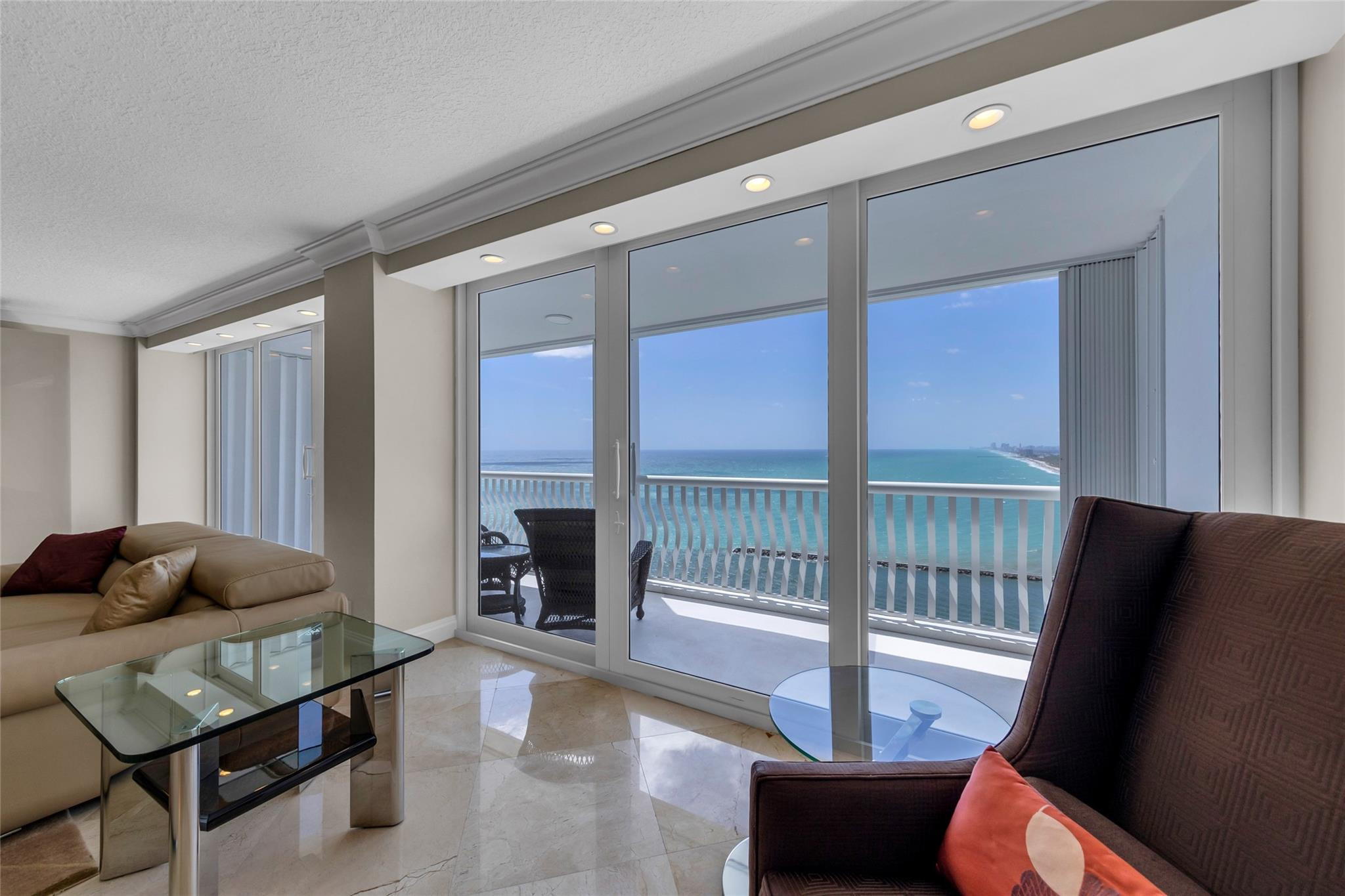 2200 S Ocean #2805, Fort Lauderdale FL 33316