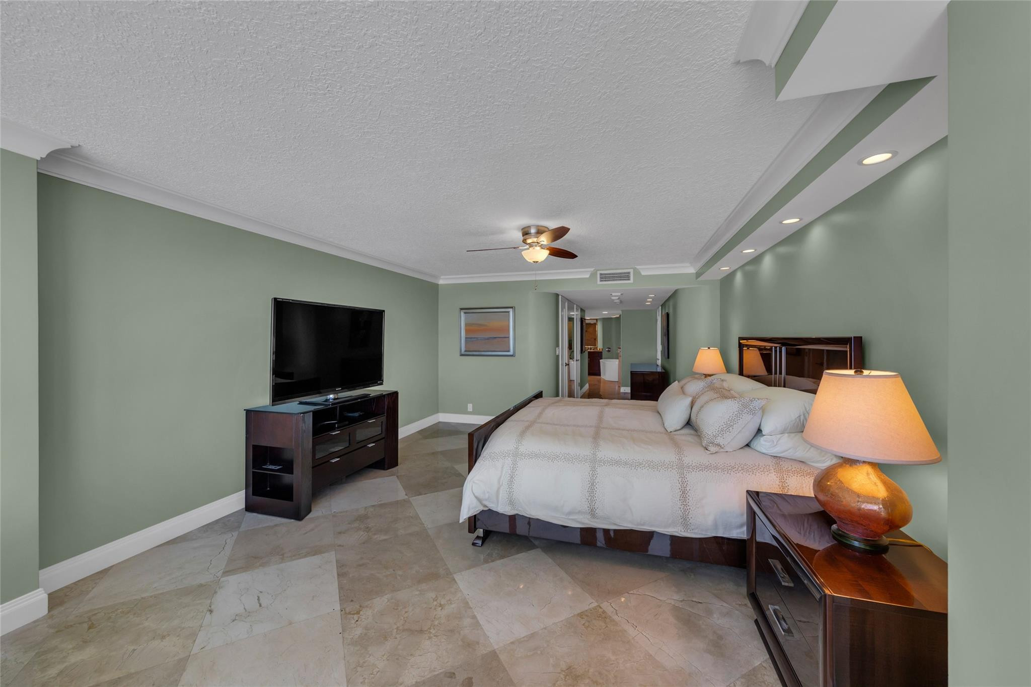 2200 S Ocean #2805, Fort Lauderdale FL 33316