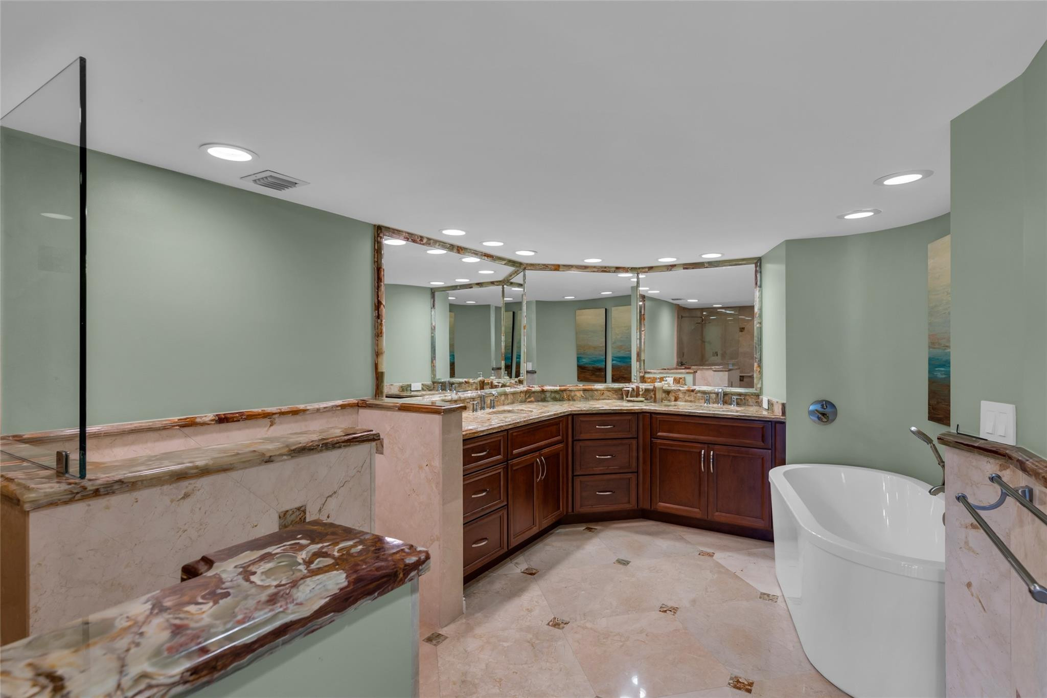 2200 S Ocean #2805, Fort Lauderdale FL 33316