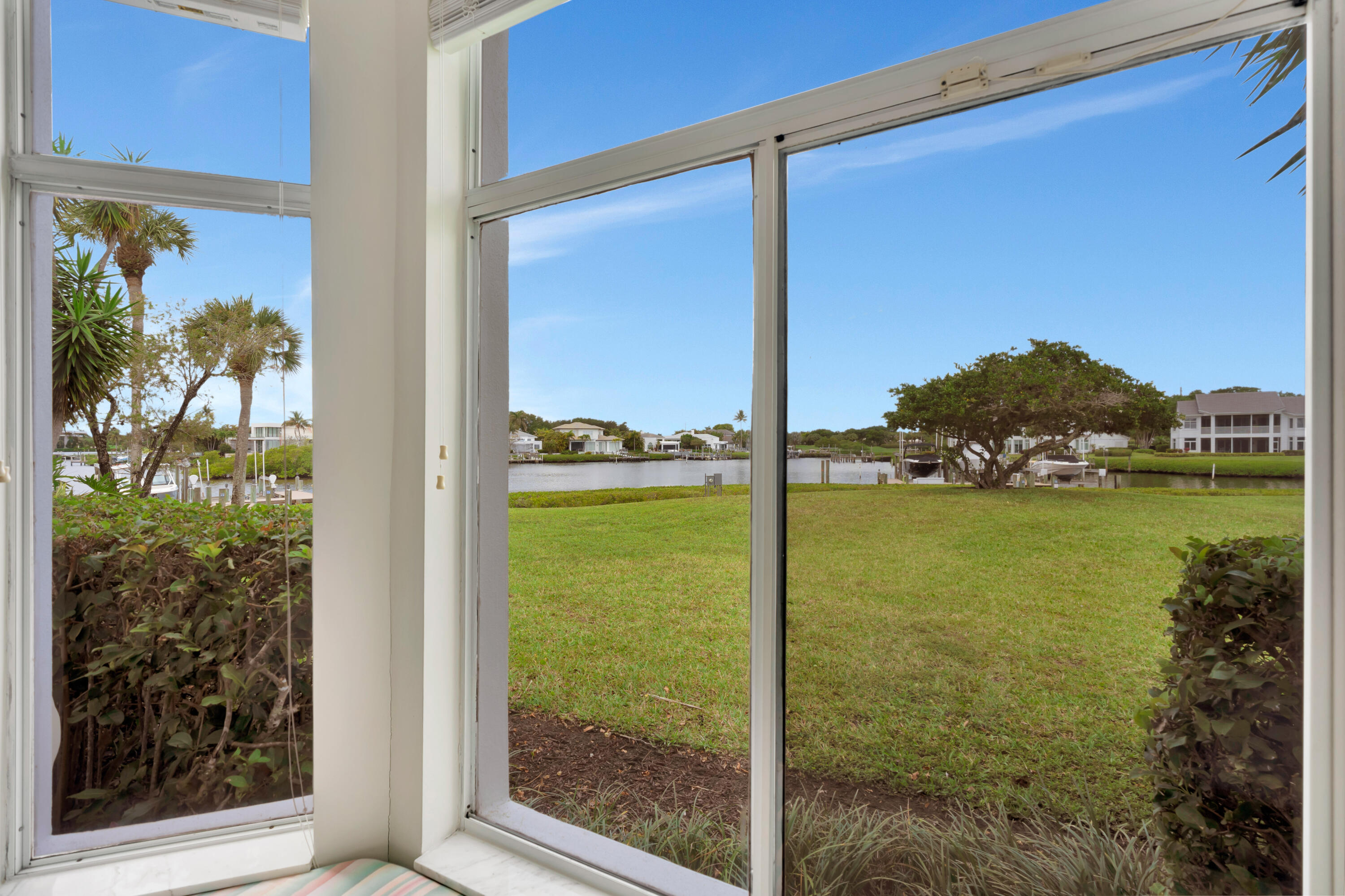 2704 Captains, Jupiter FL 33477
