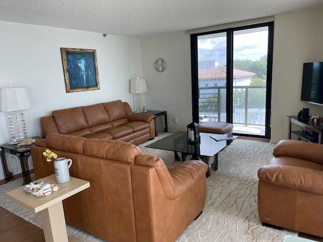 250 S Ocean #3h, Boca Raton FL 33432