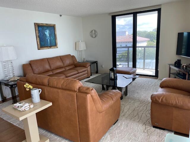 250 S Ocean #3h, Boca Raton FL 33432