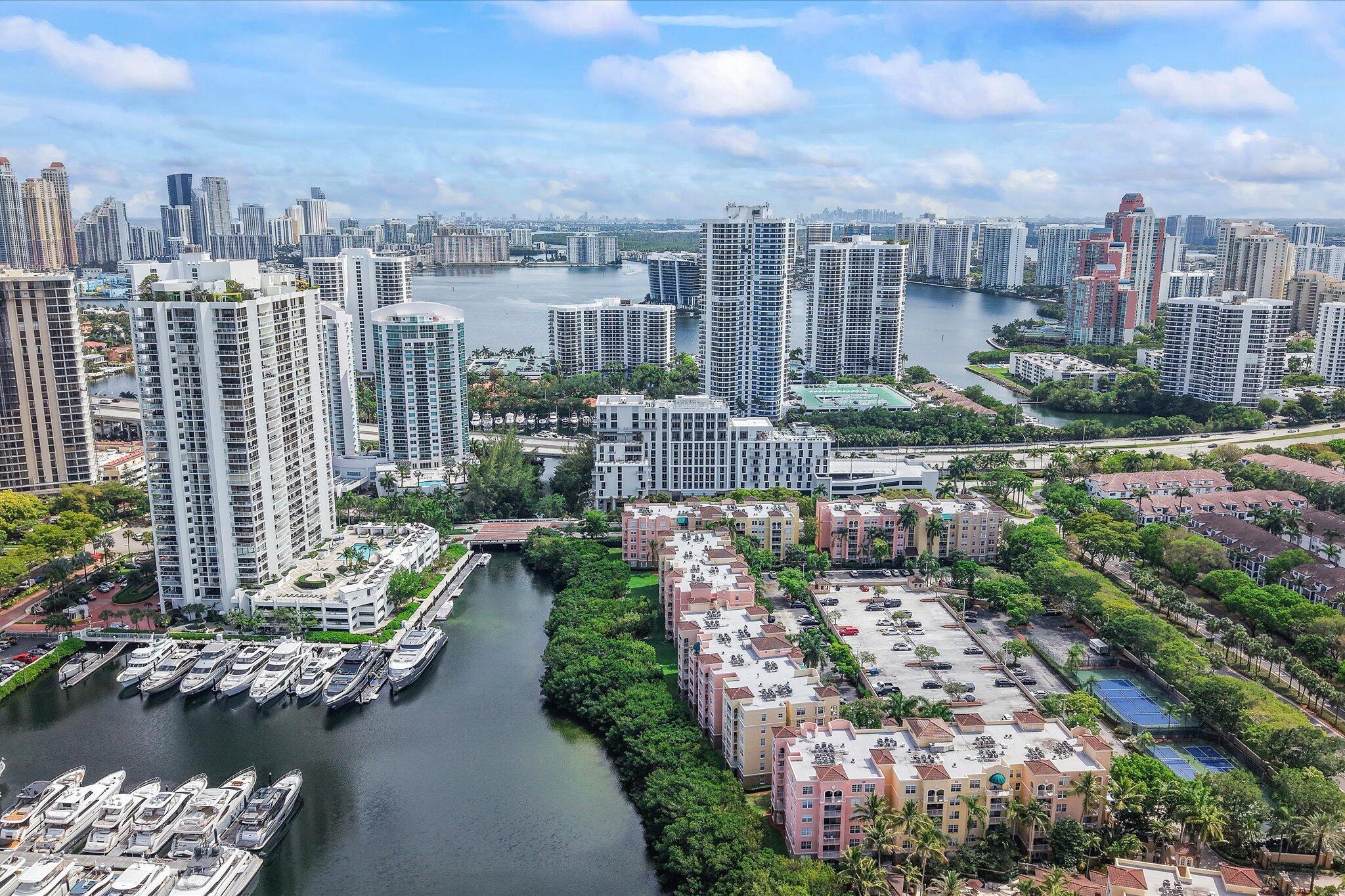 19601 E Country Club #7505, Aventura FL 33180