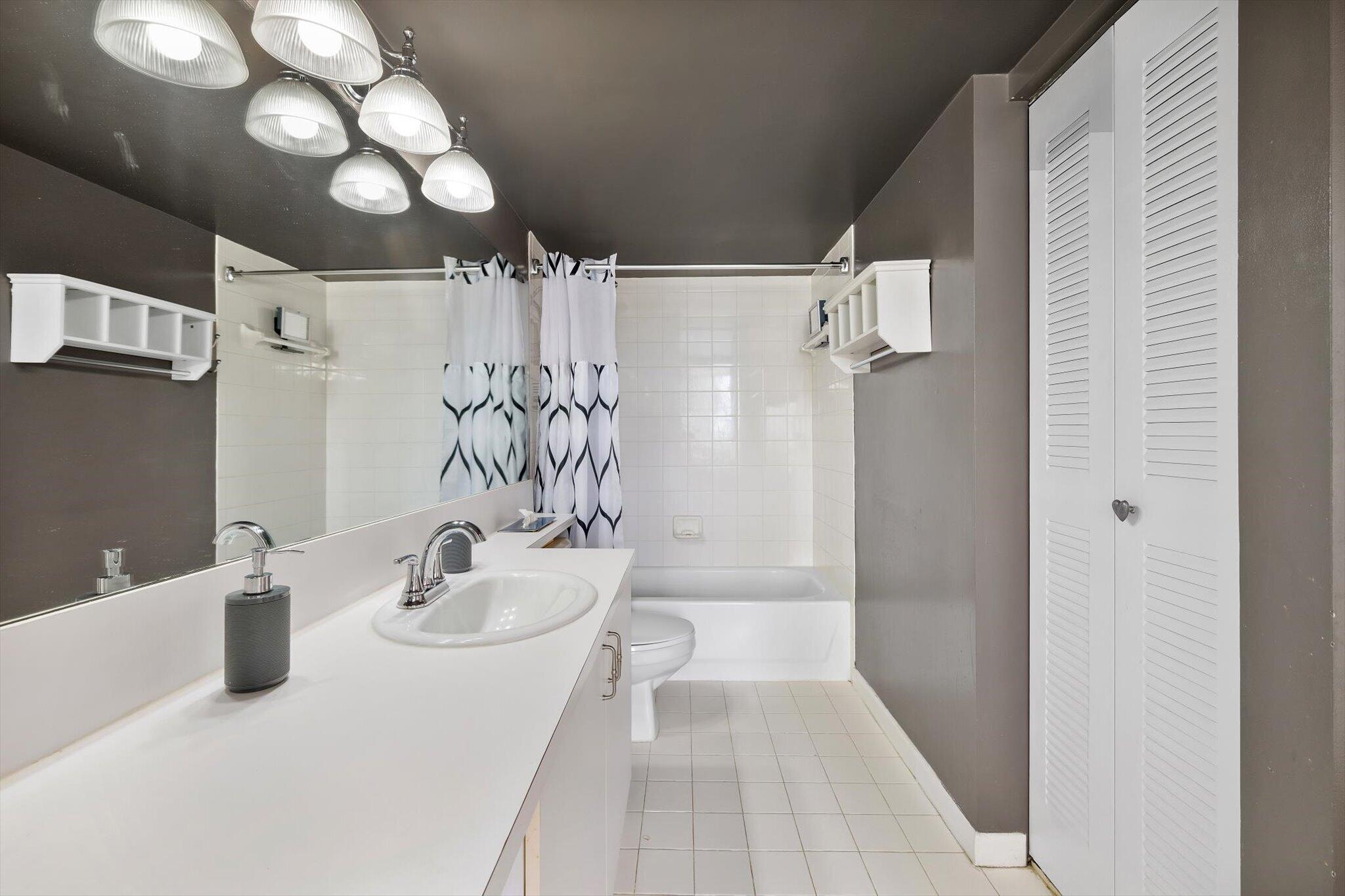19601 E Country Club #7505, Aventura FL 33180