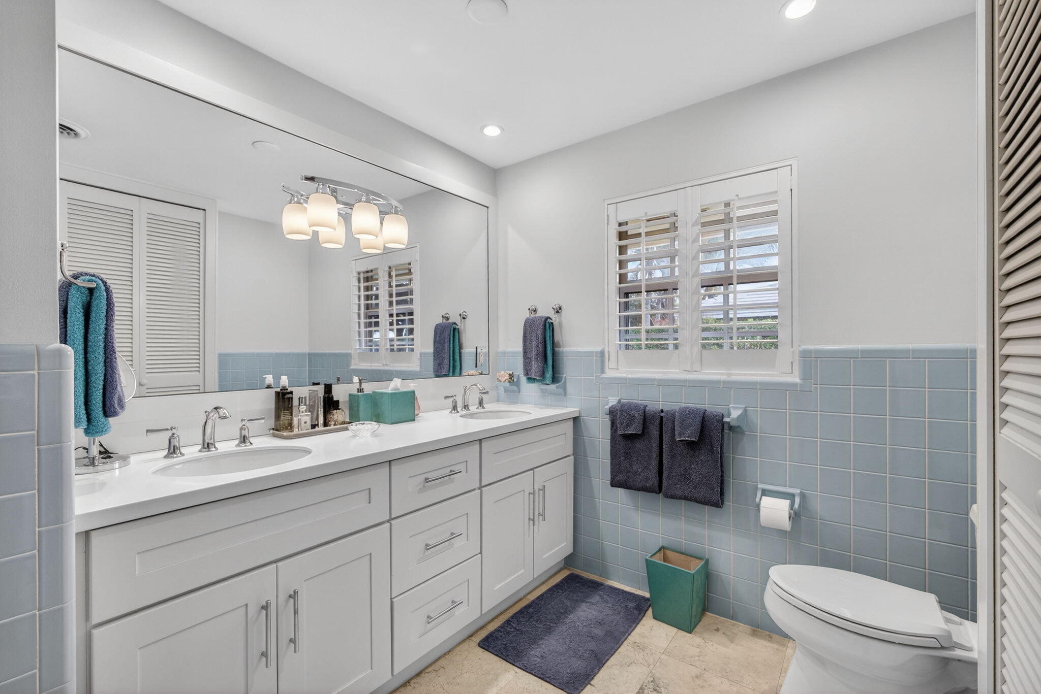 291 Country Club, Tequesta FL 33469