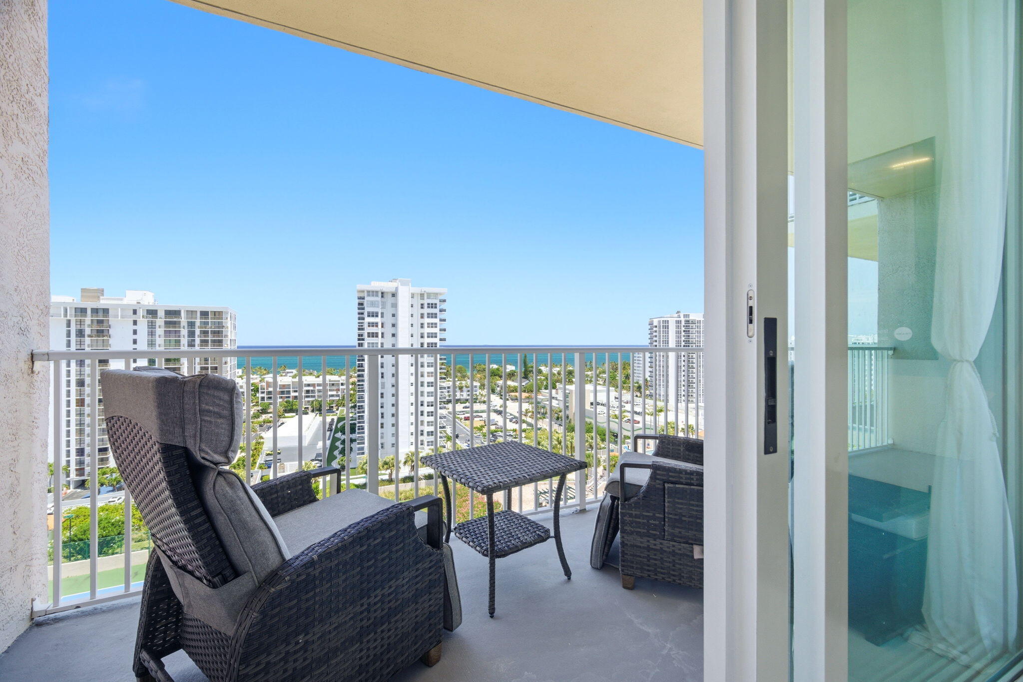 3020 NE 32nd #1407, Fort Lauderdale FL 33308