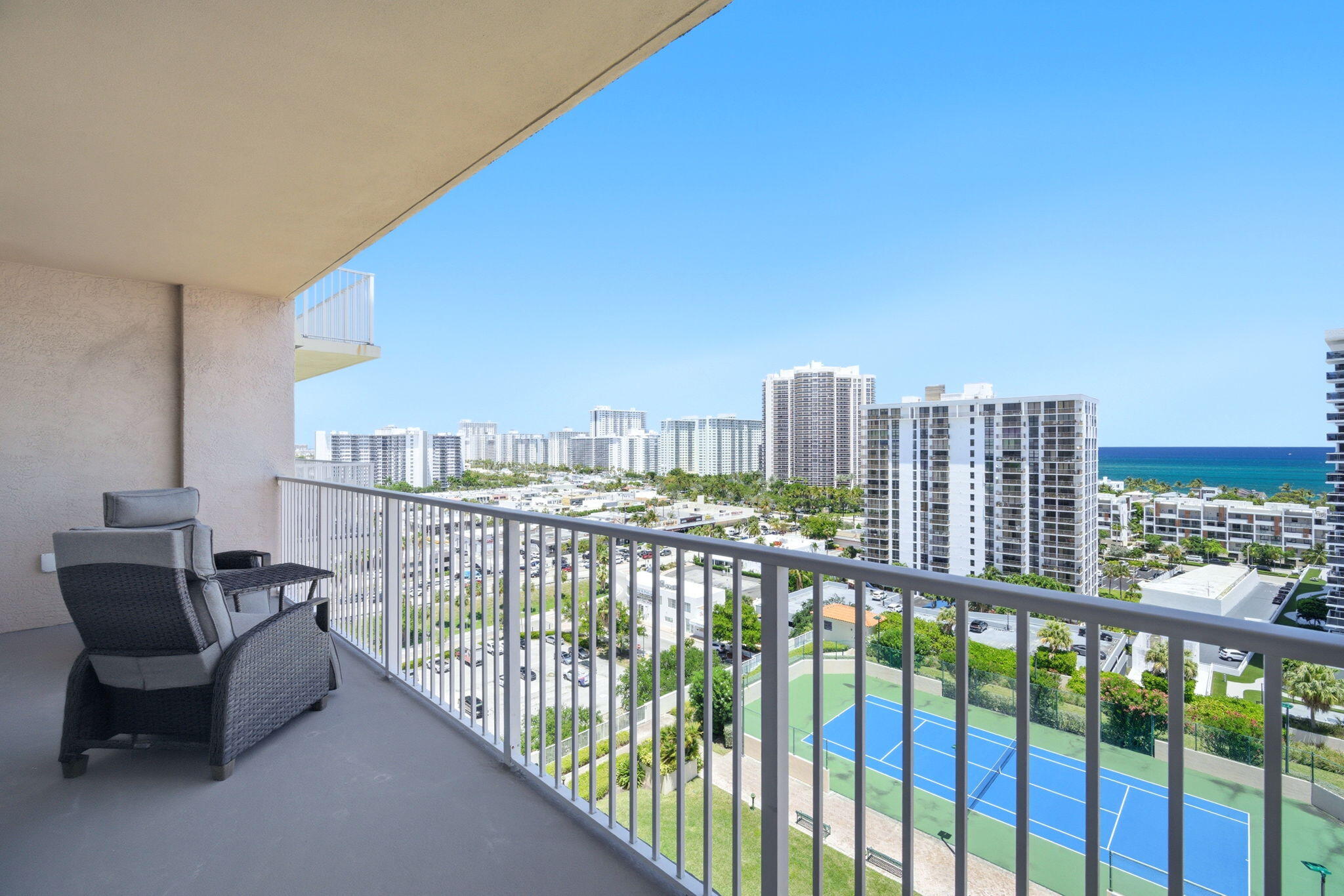 3020 NE 32nd #1407, Fort Lauderdale FL 33308