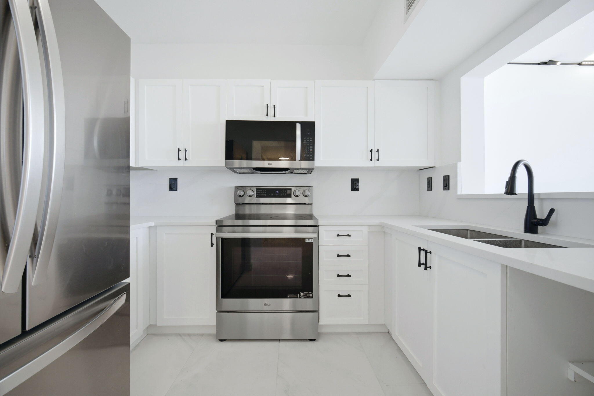 3020 NE 32nd #1407, Fort Lauderdale FL 33308